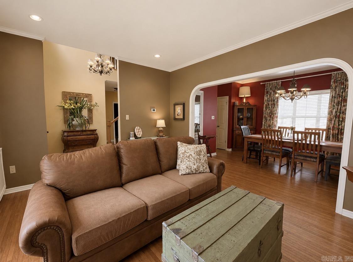 105 River Oaks Court  Searcy, AR