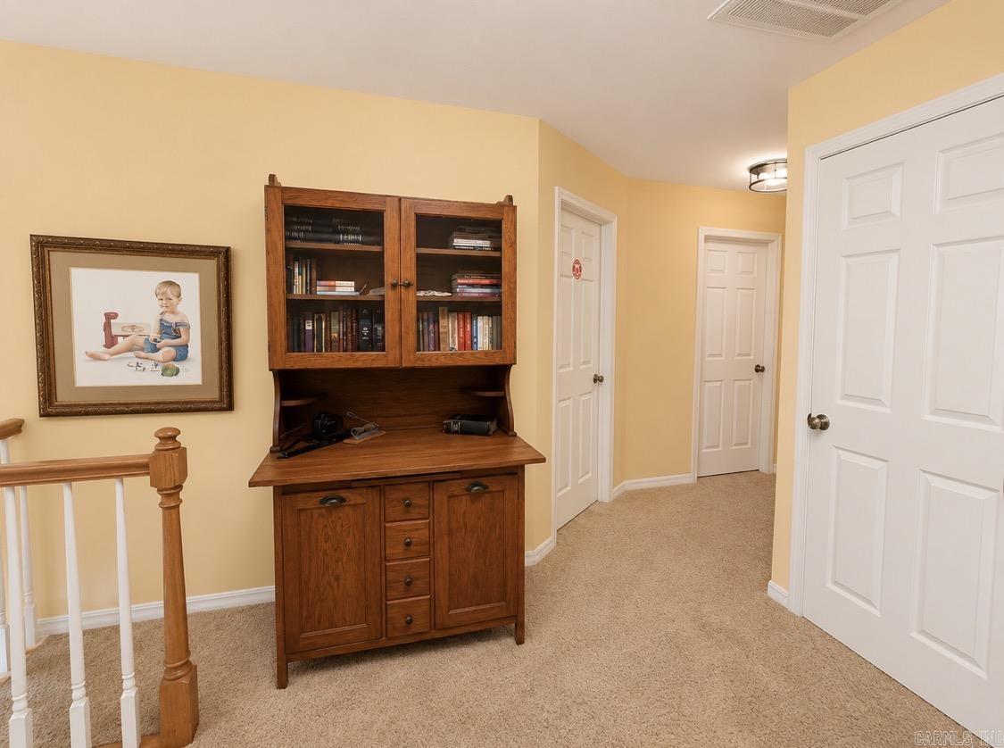 105 River Oaks Court  Searcy, AR