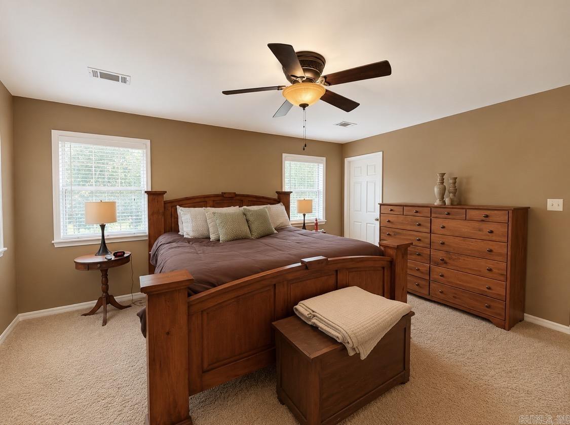 105 River Oaks Court  Searcy, AR