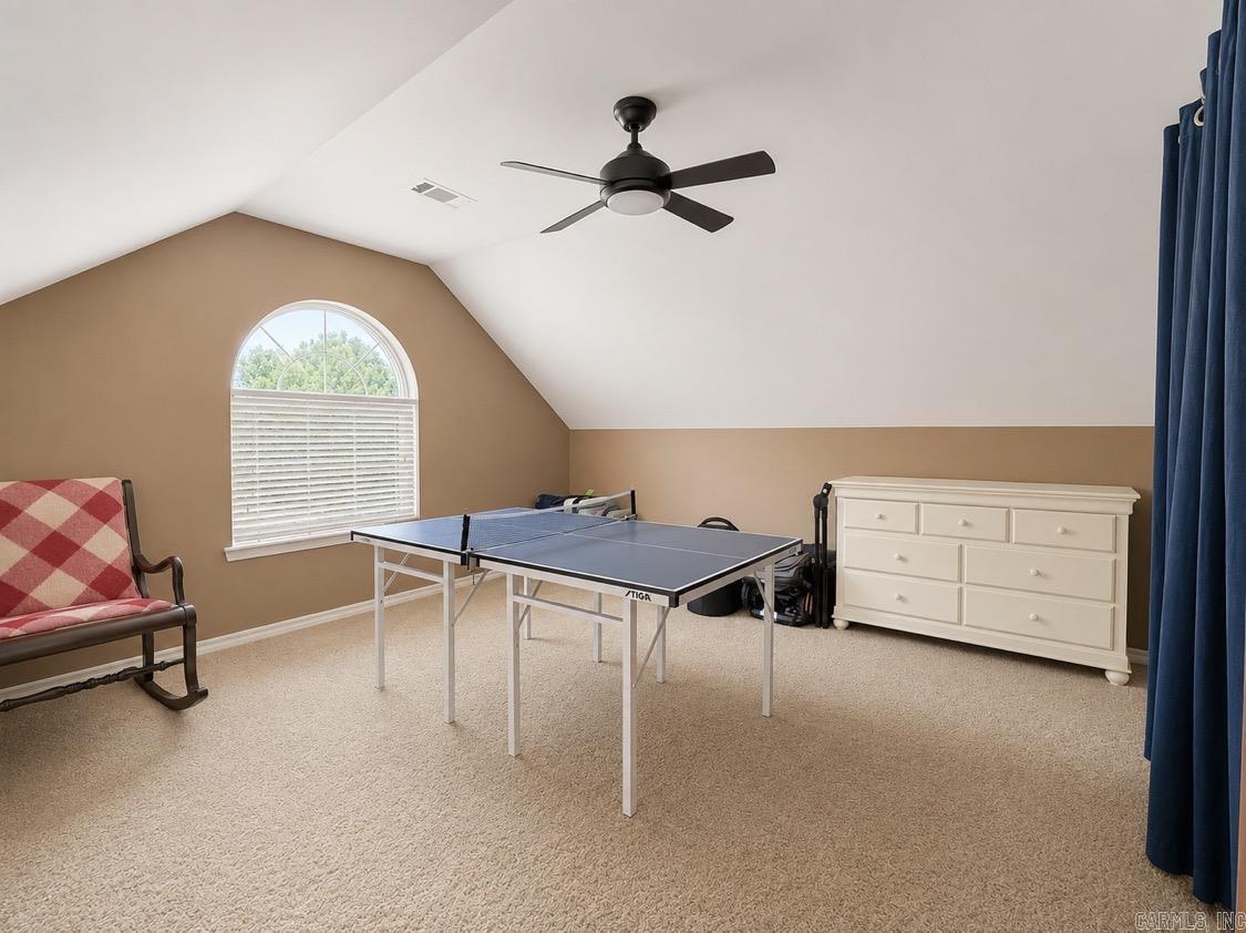 105 River Oaks Court  Searcy, AR