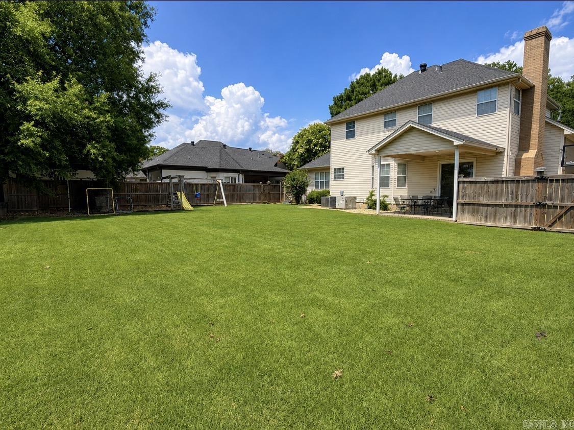 105 River Oaks Court  Searcy, AR