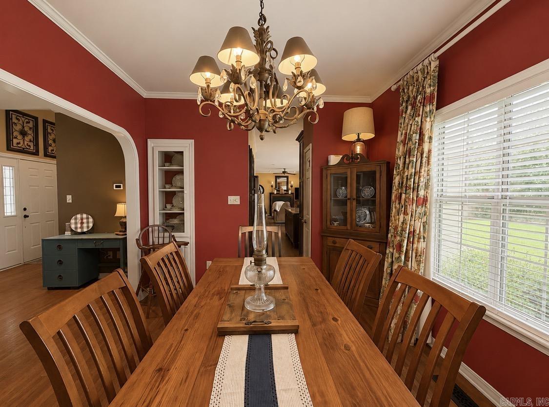 105 River Oaks Court  Searcy, AR