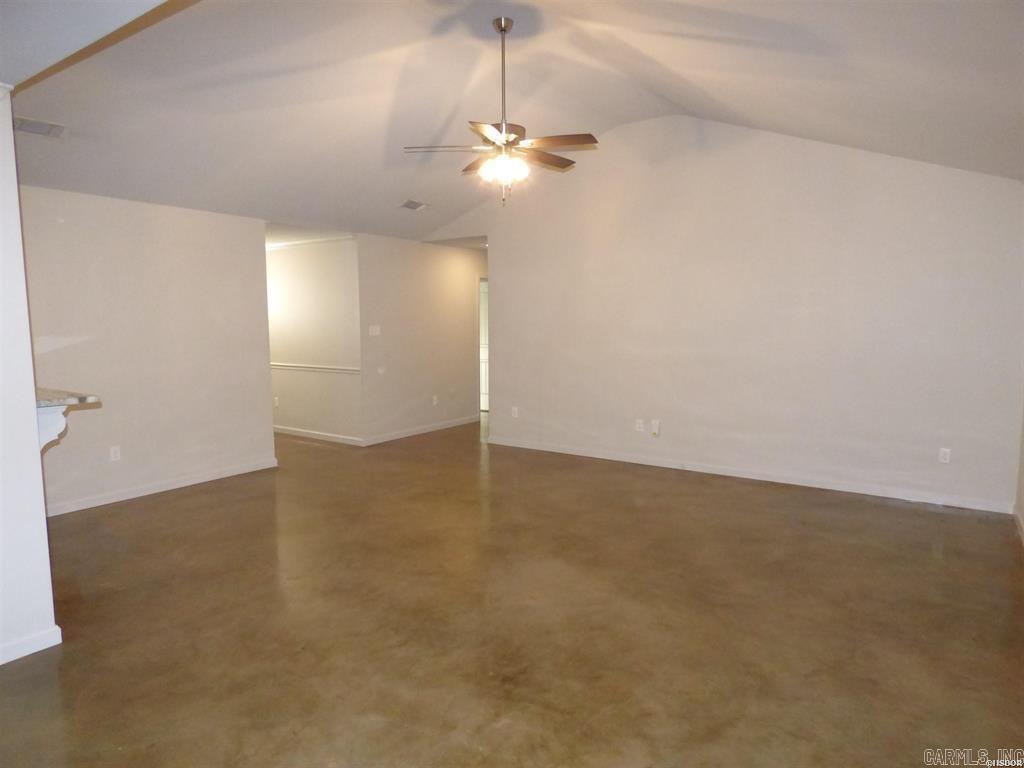 105 Kapalua  Haskell, AR