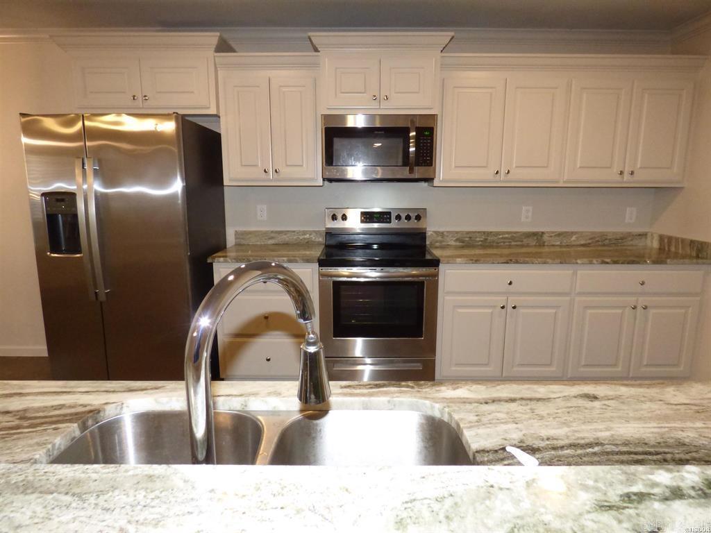 105 Kapalua  Haskell, AR