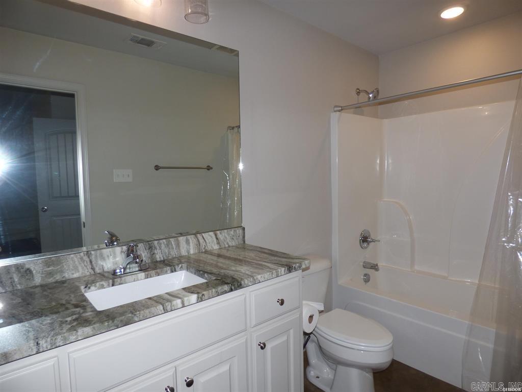 105 Kapalua  Haskell, AR