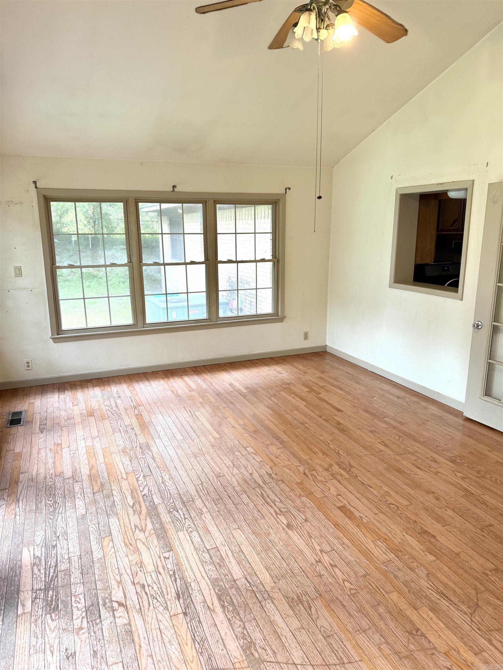 411 McKay  Hot Springs, AR