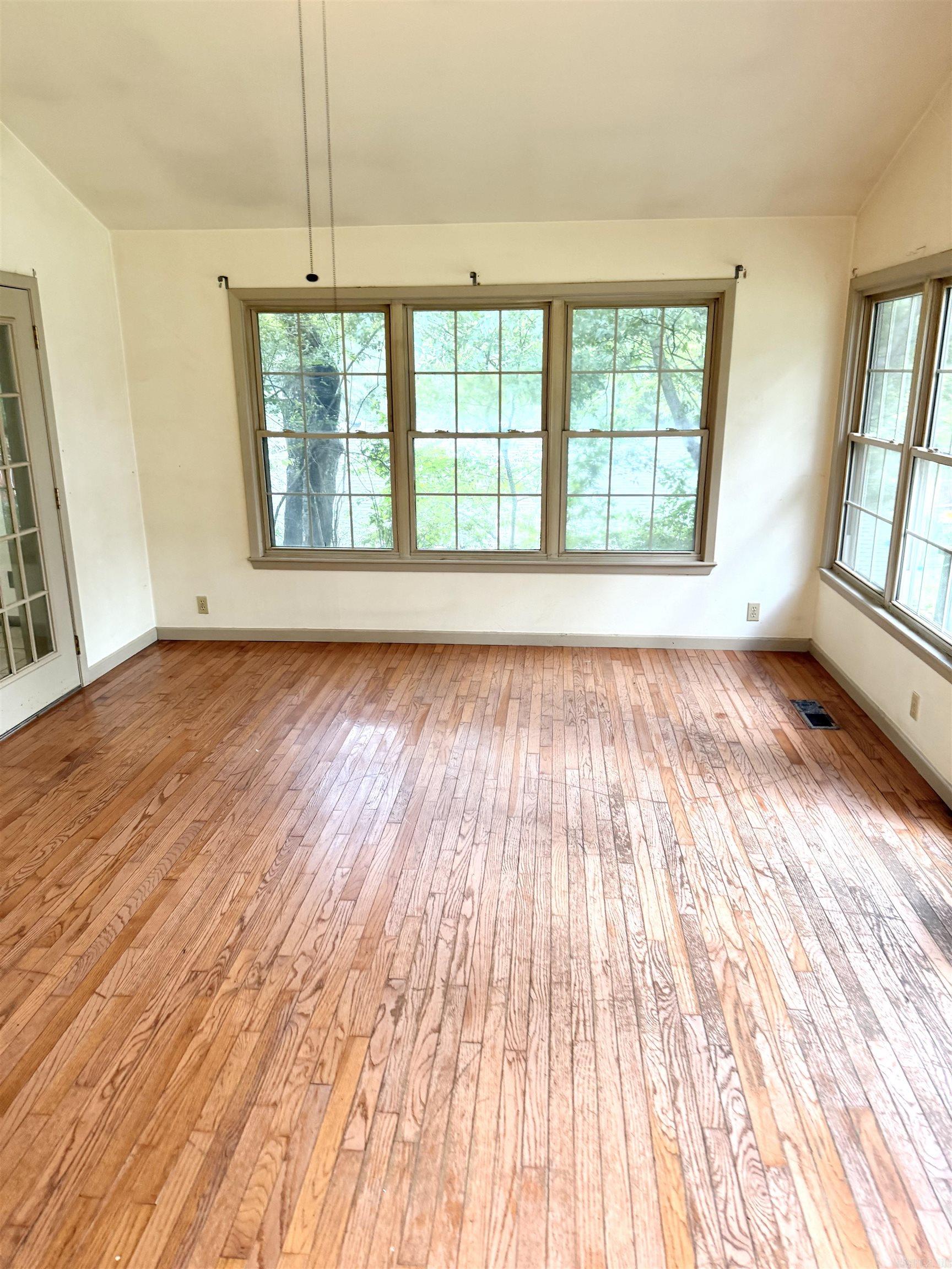 411 McKay  Hot Springs, AR