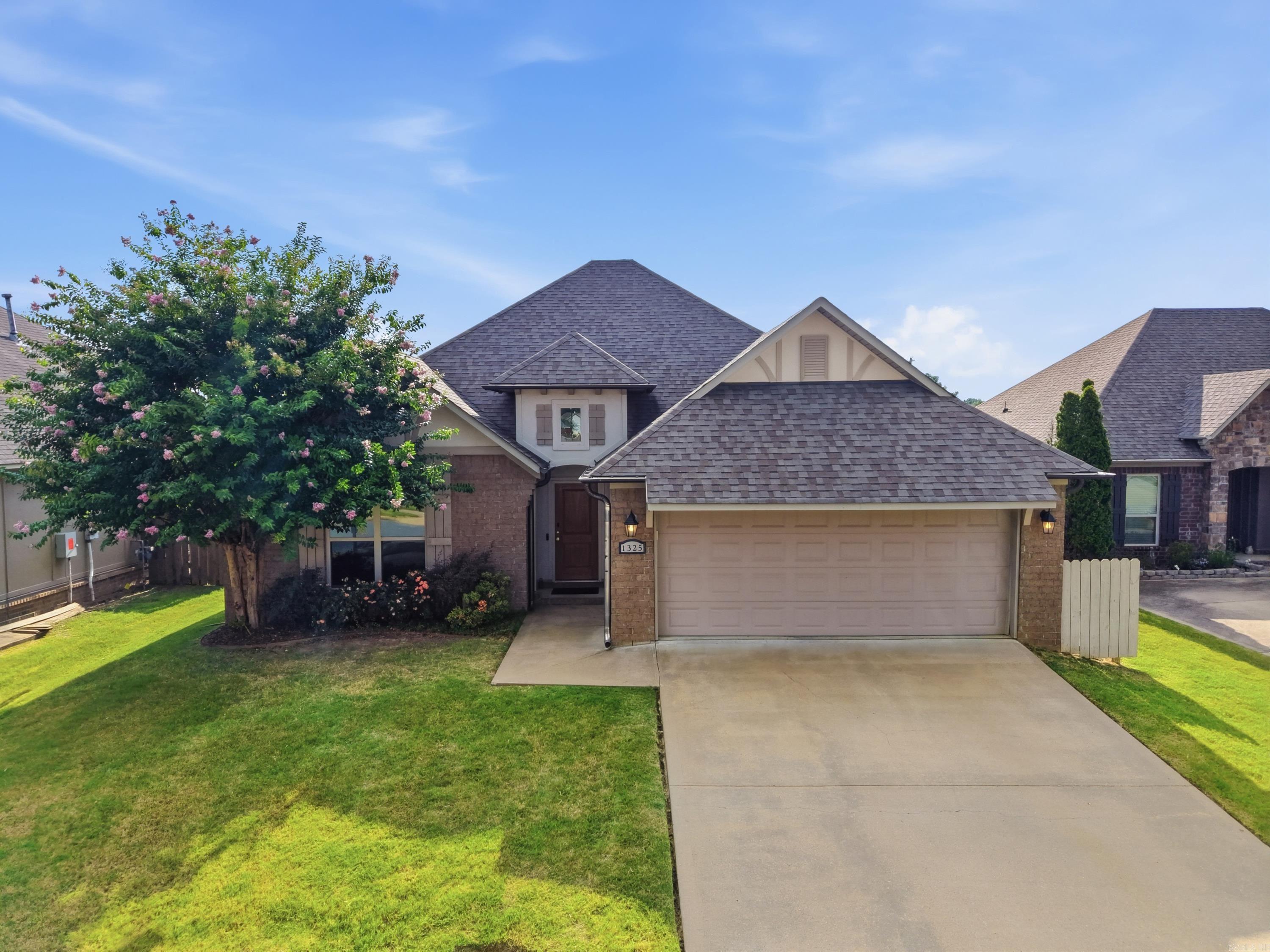 1325 Bobali Gdns  Conway, AR