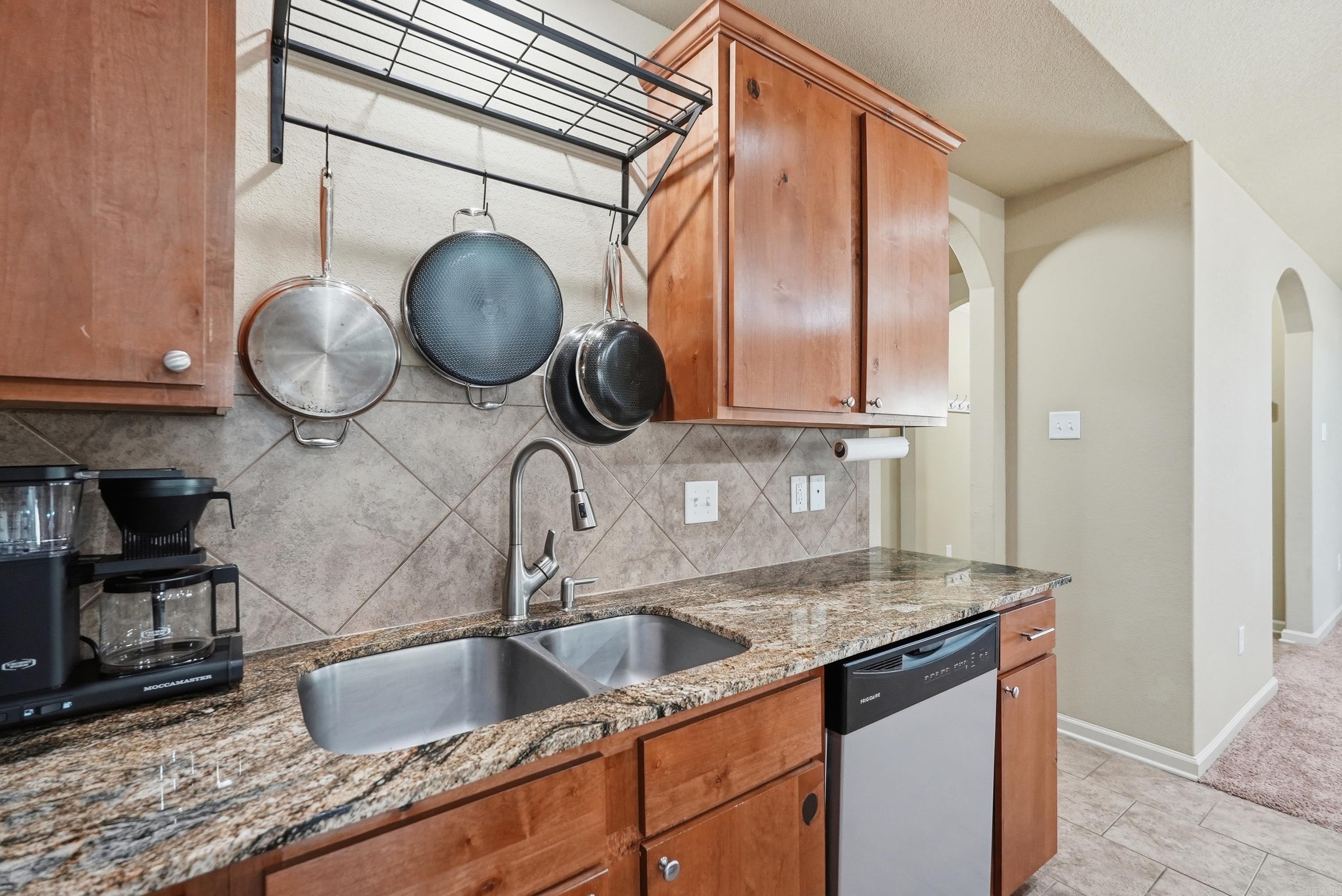 1325 Bobali Gdns  Conway, AR