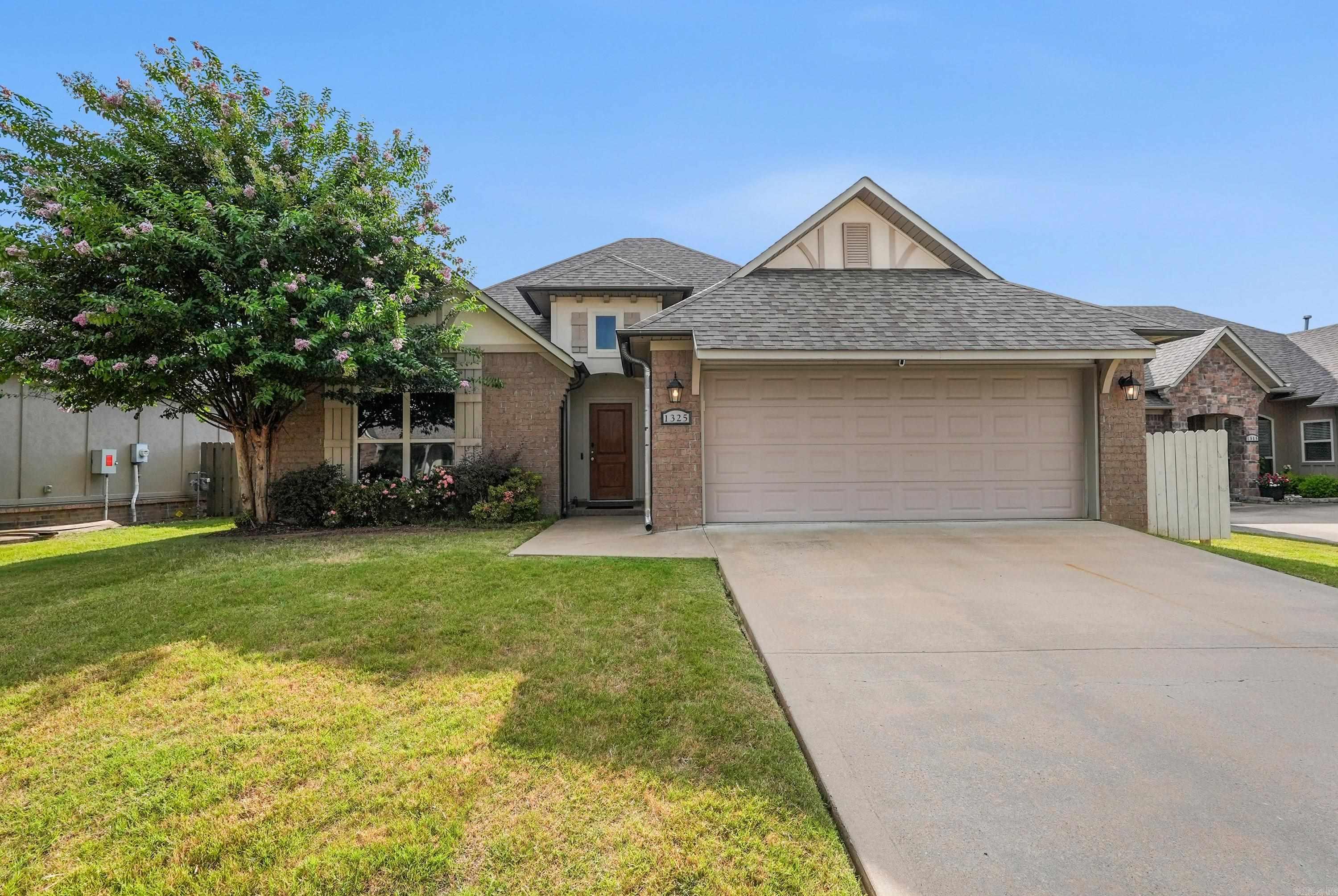 1325 Bobali Gdns  Conway, AR