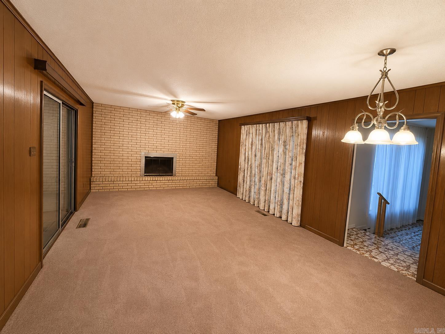 1512 West Center Street  Sheridan, AR