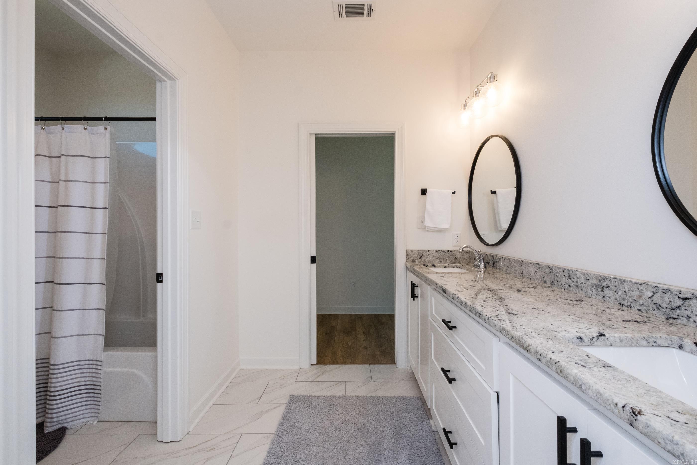 16200 Vista Del Rio  North Little Rock, AR