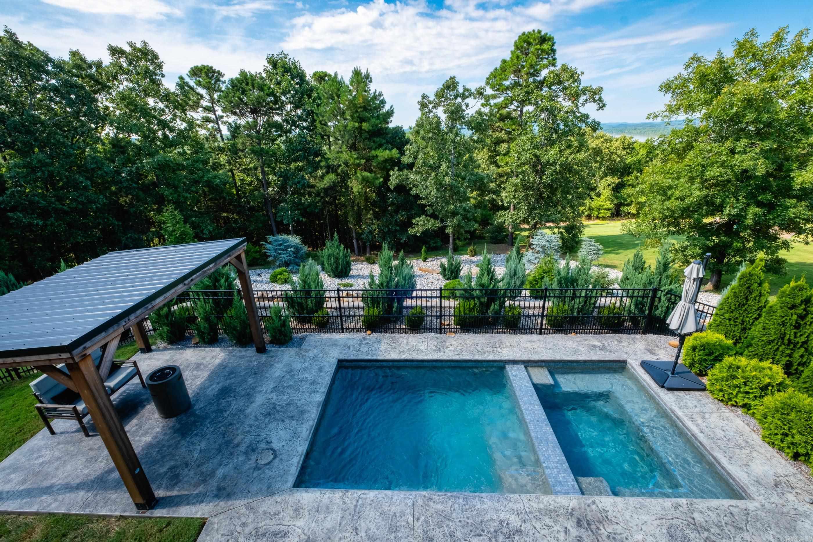 16200 Vista Del Rio  North Little Rock, AR
