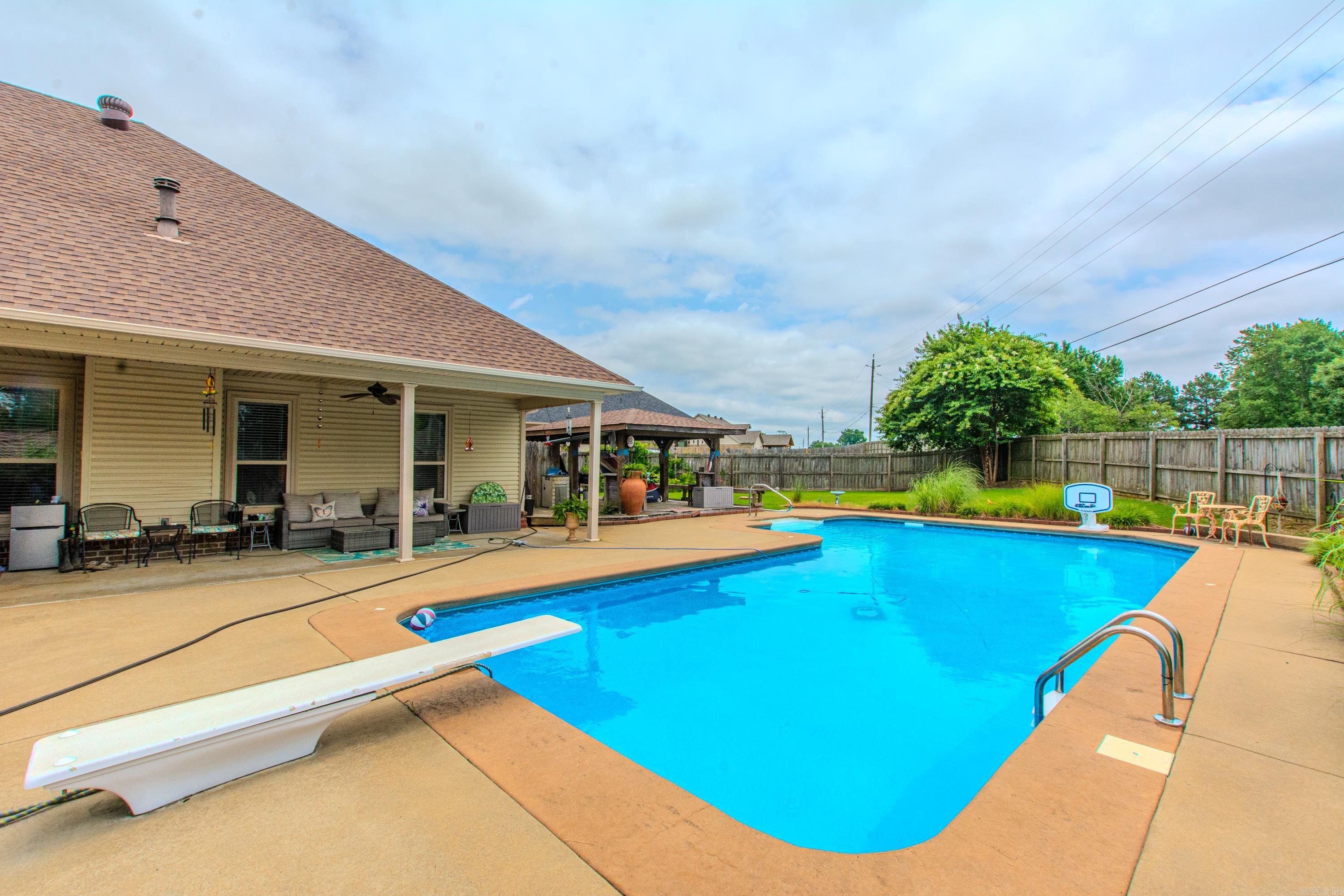 3853 Liberty Cove  Benton, AR