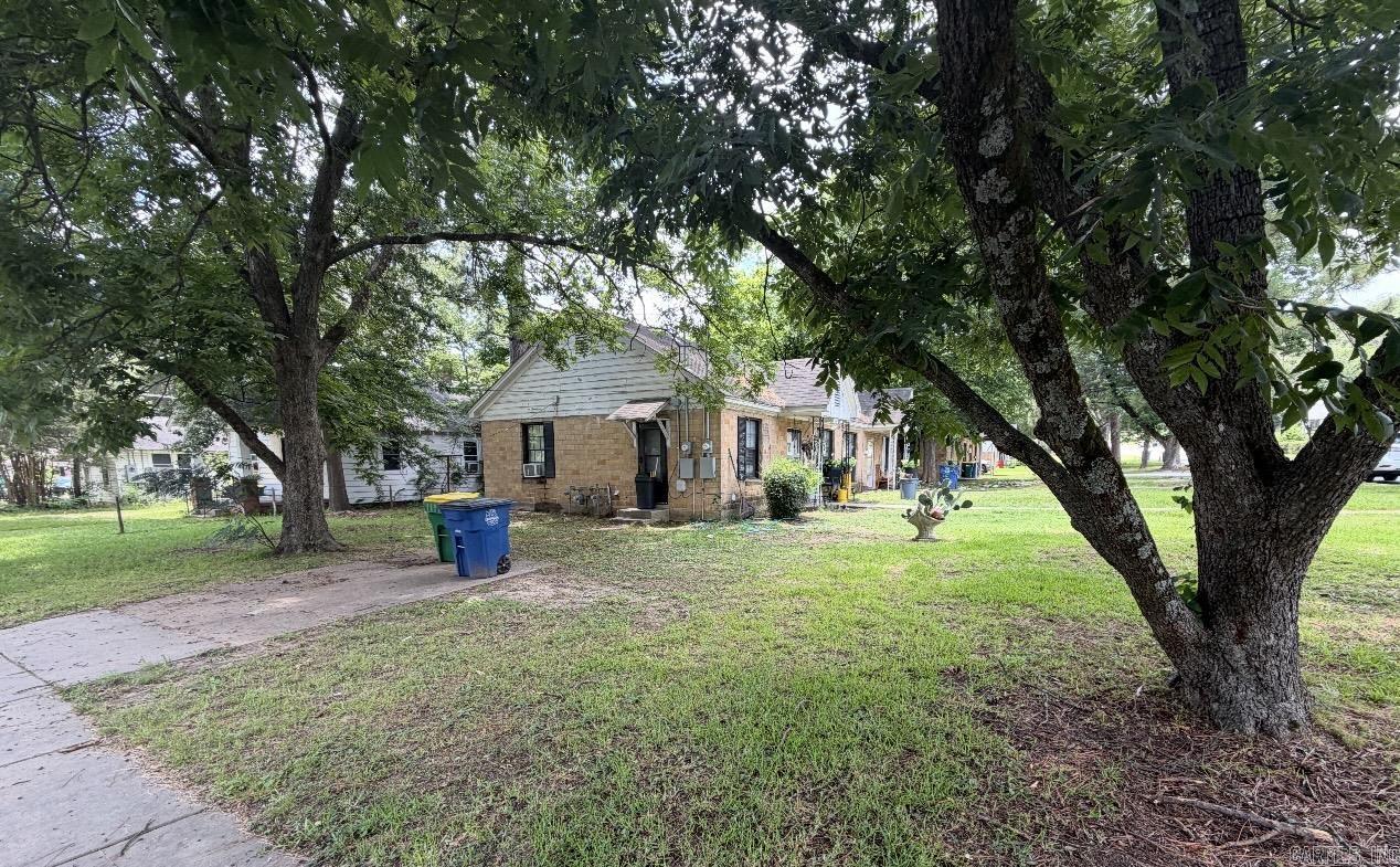 2000/2002 W Short 17th  North Little Rock, AR
