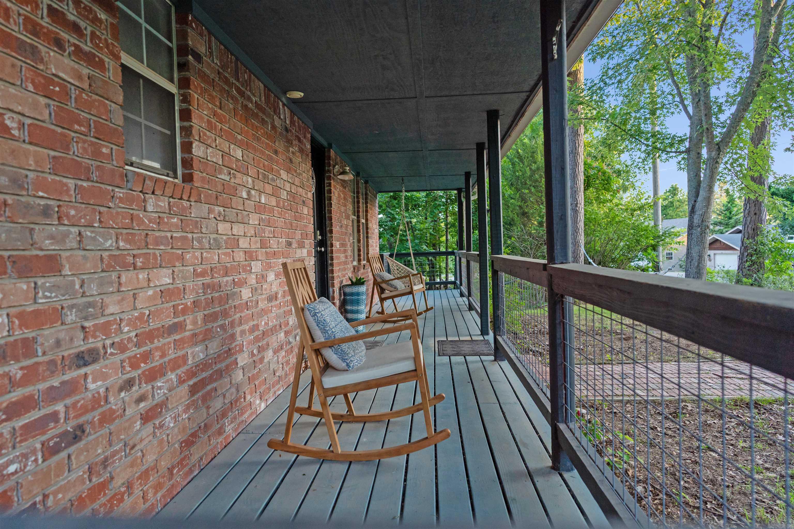 8210 Chestnut  Rogers, AR