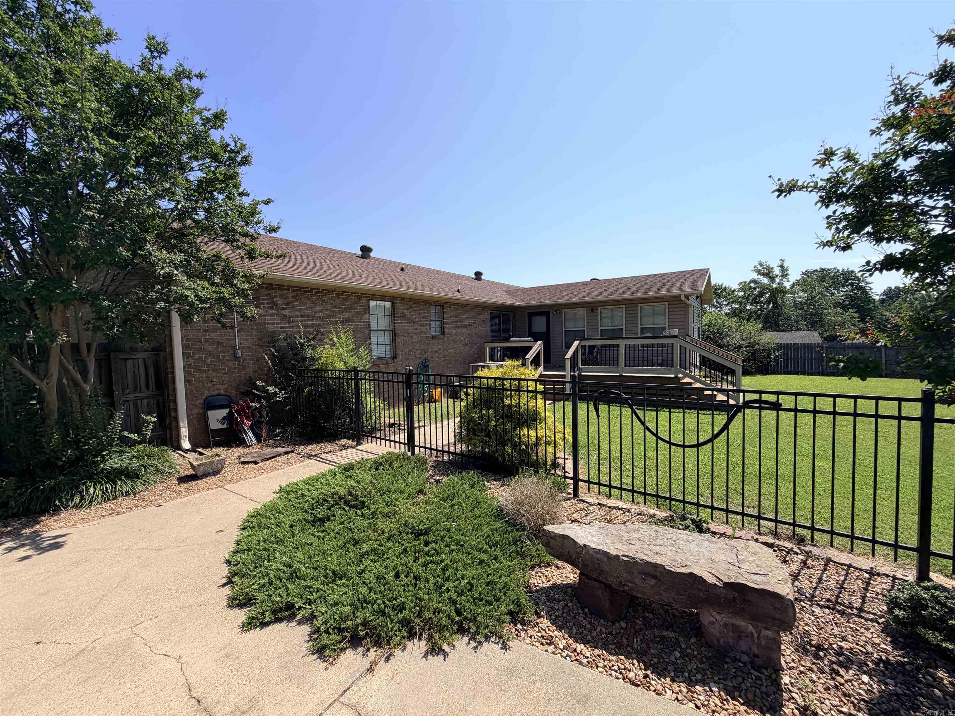 1824 Magnolia  Piggott, AR