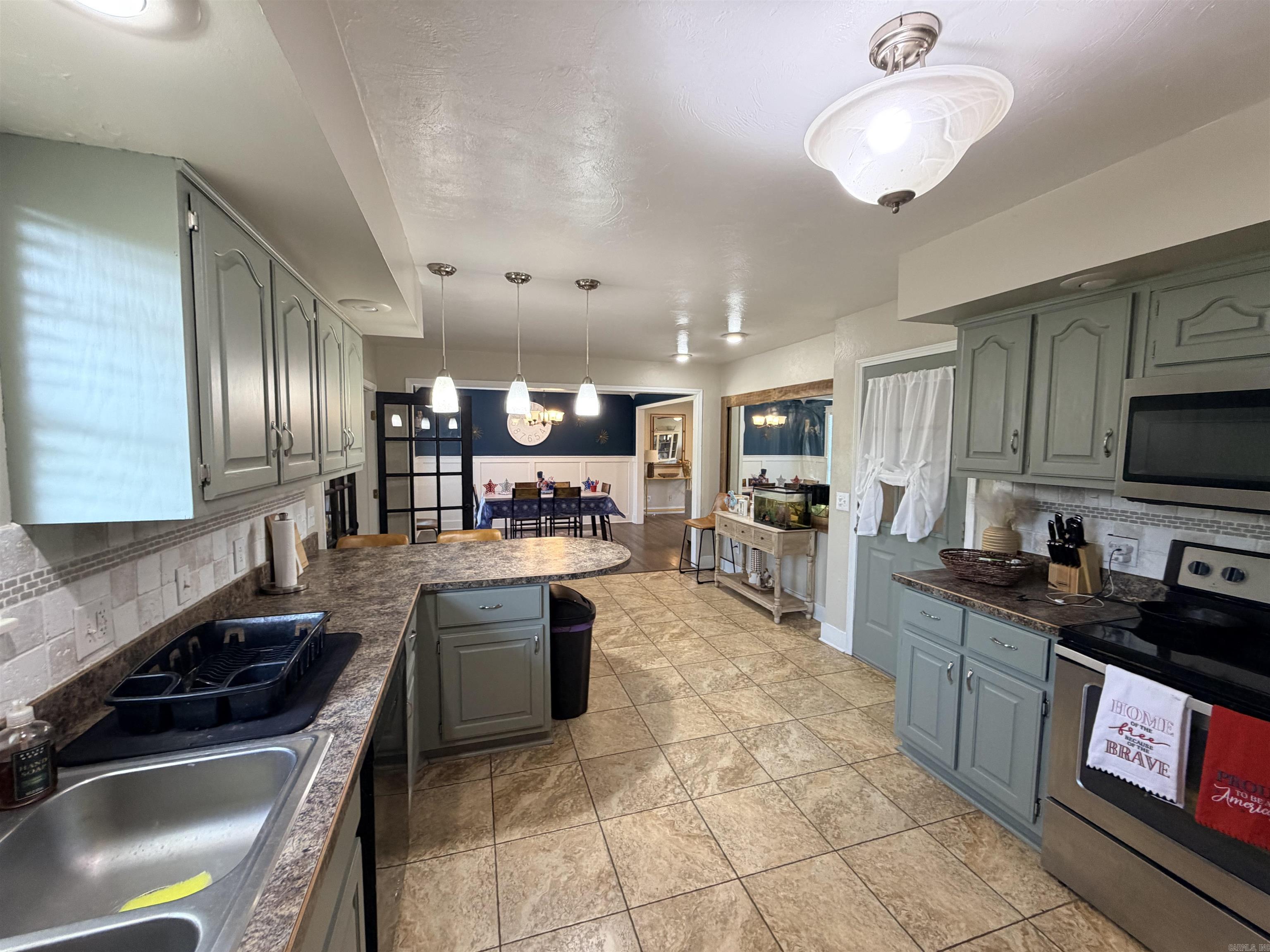 1824 Magnolia  Piggott, AR