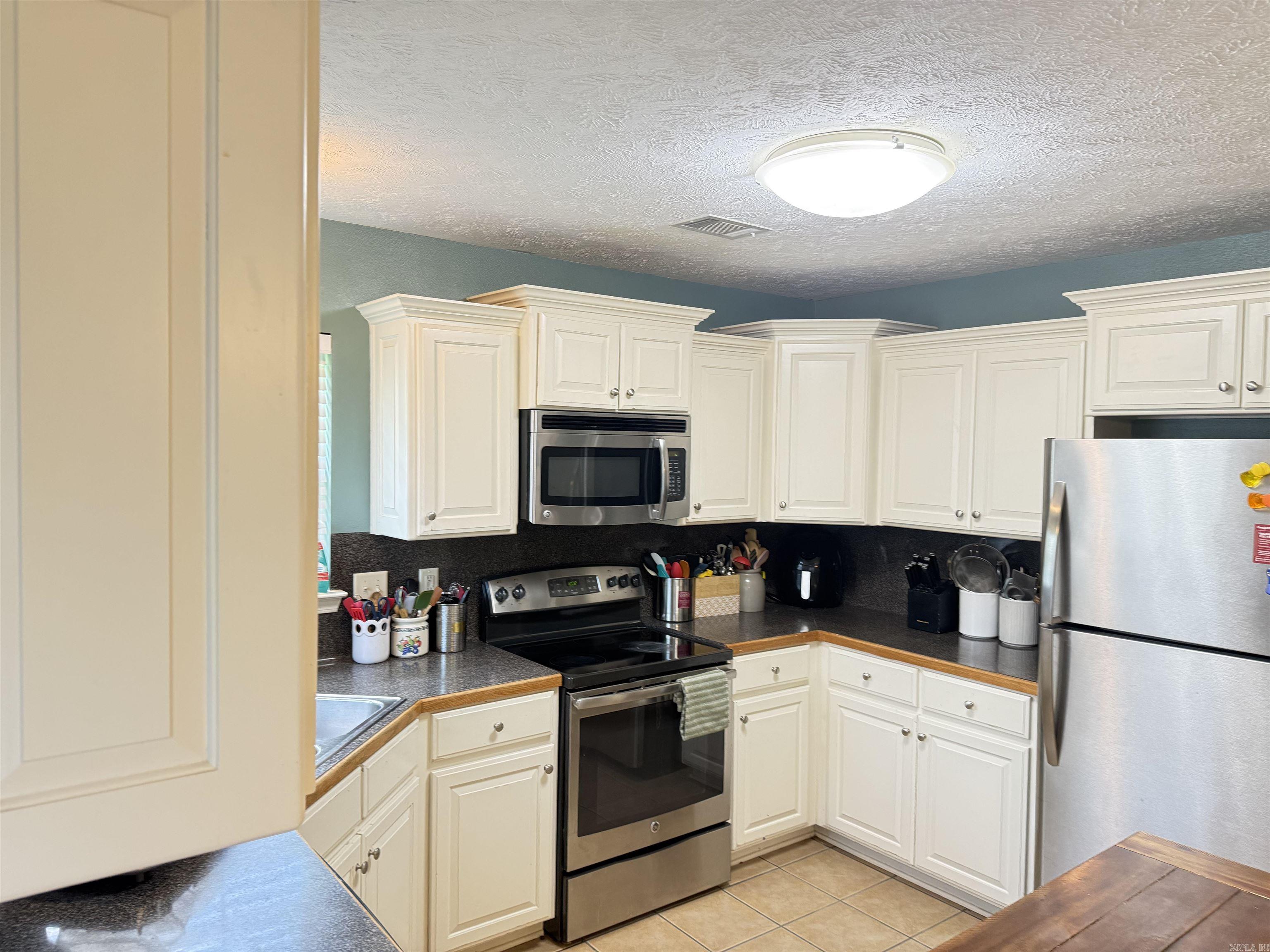 16 Lakeside  Ward, AR