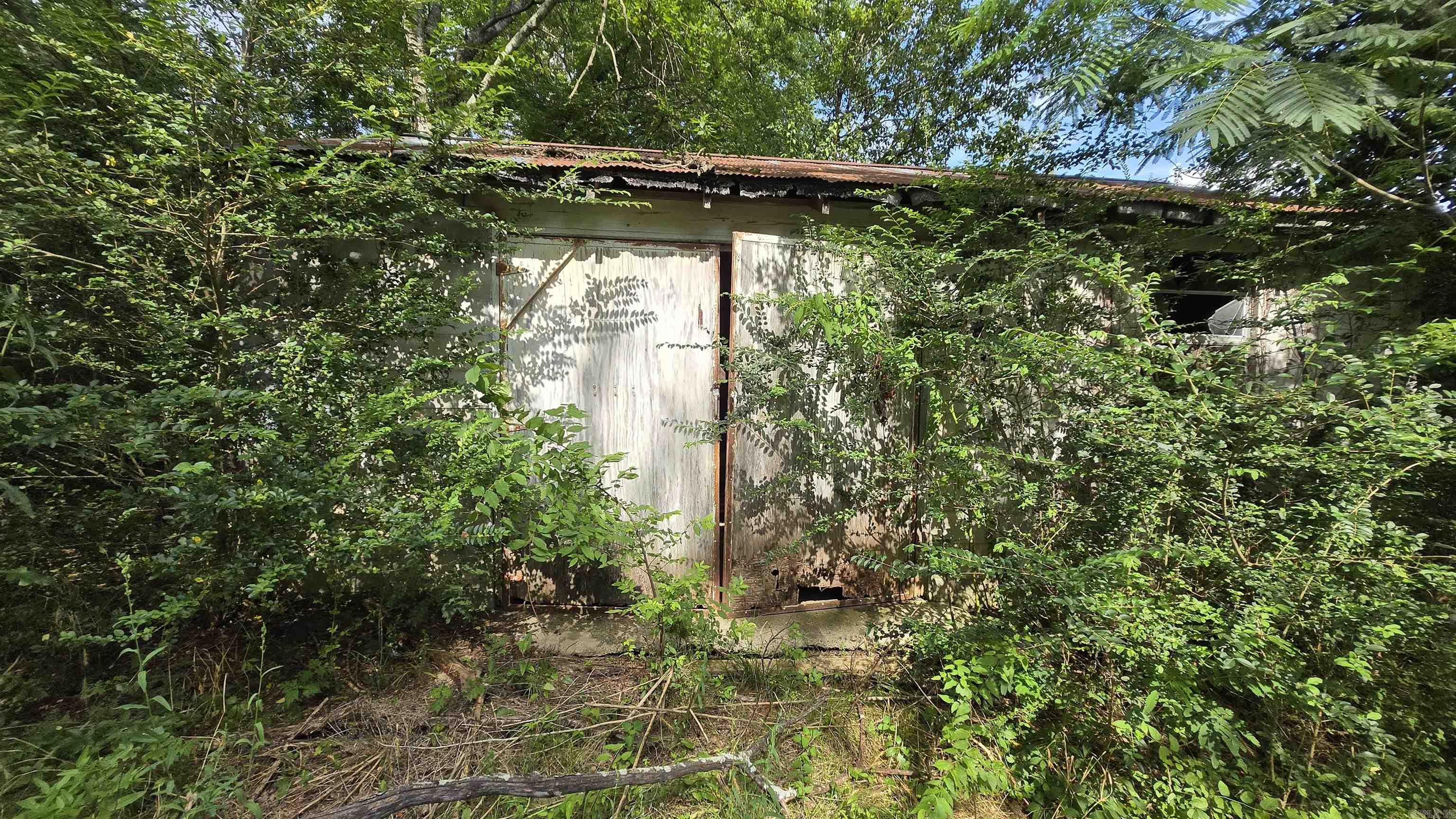 720 Marvin Doster  Amity, AR