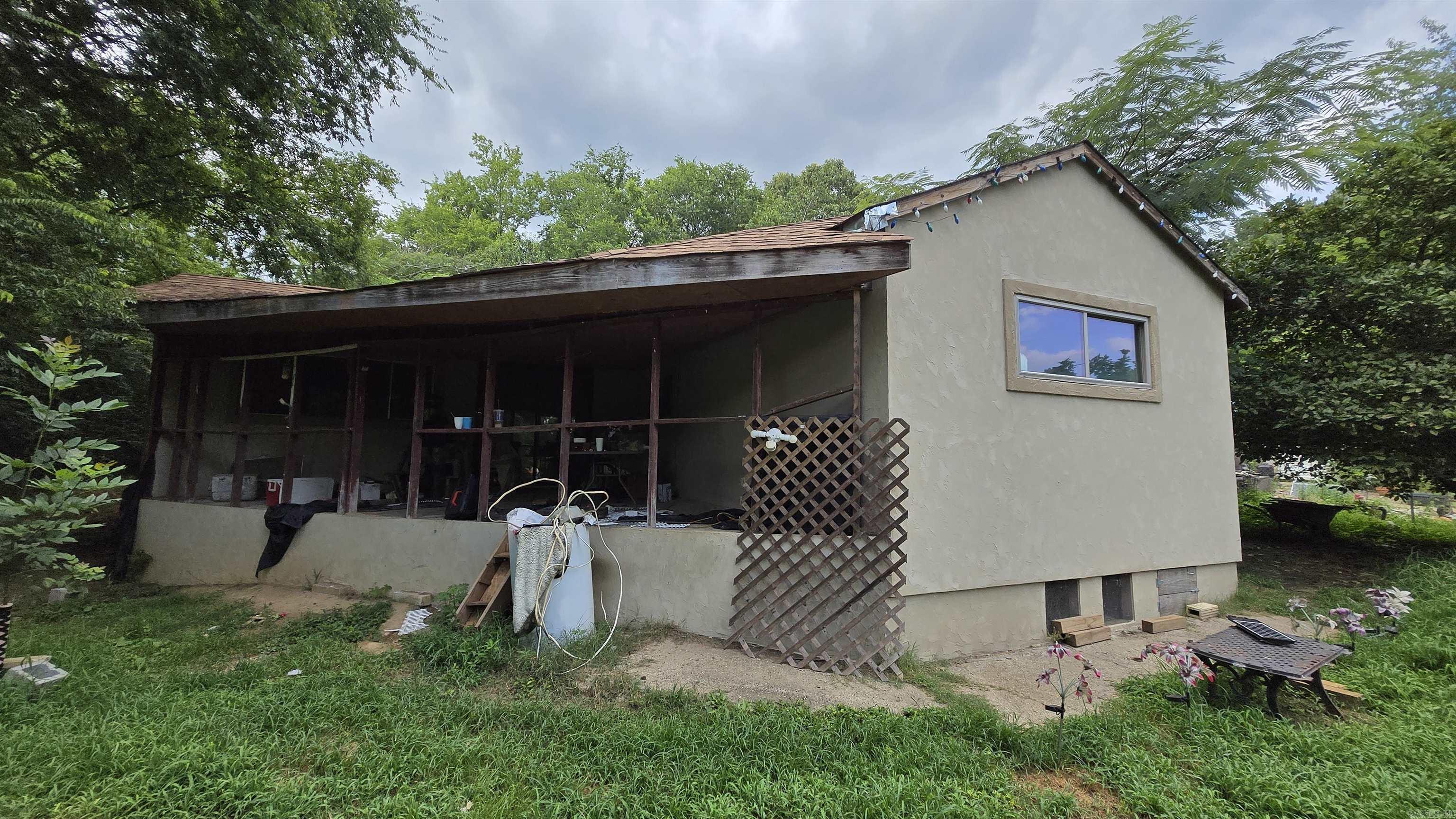 720 Marvin Doster  Amity, AR