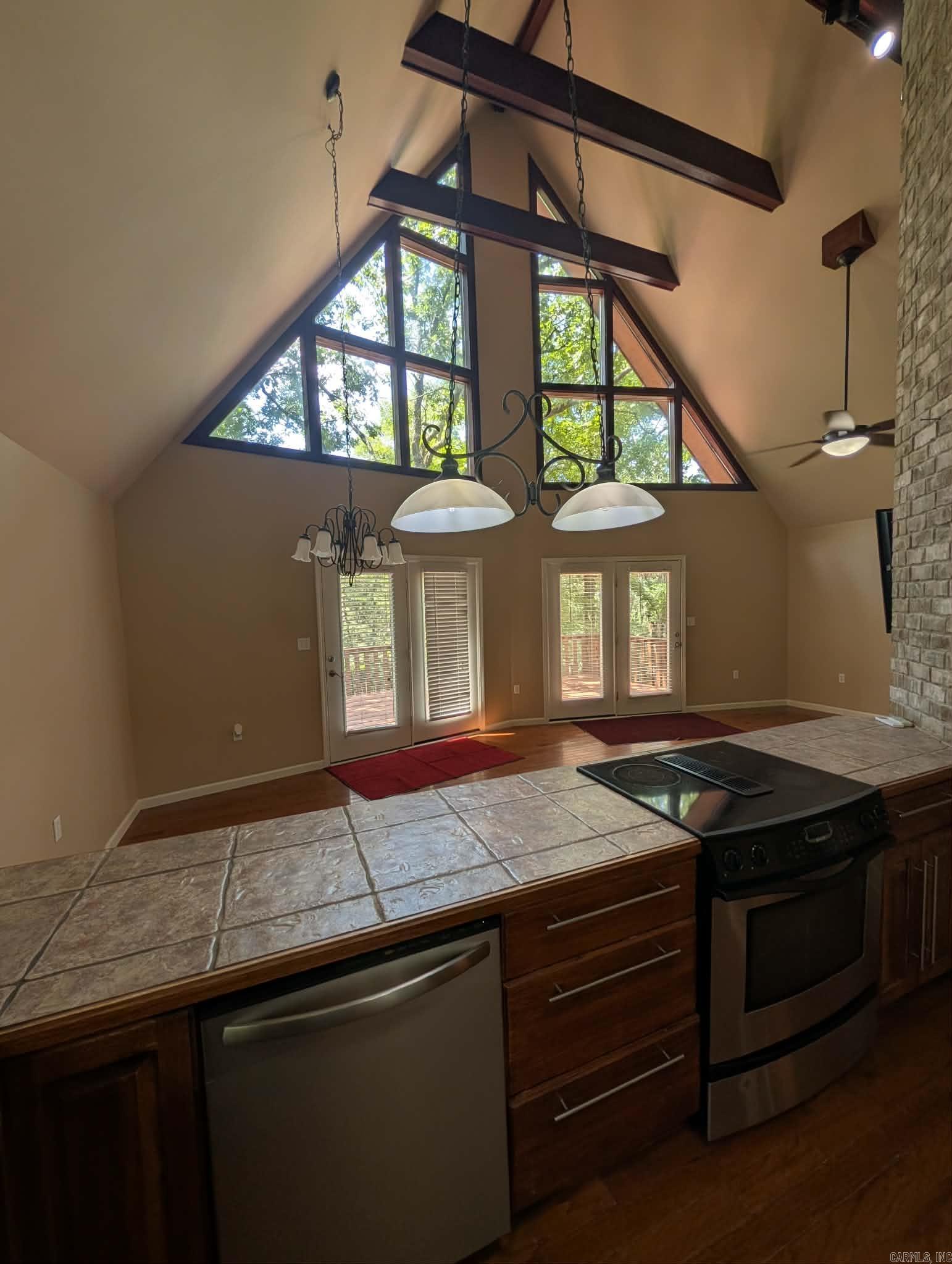 345 N Valley  Searcy, AR