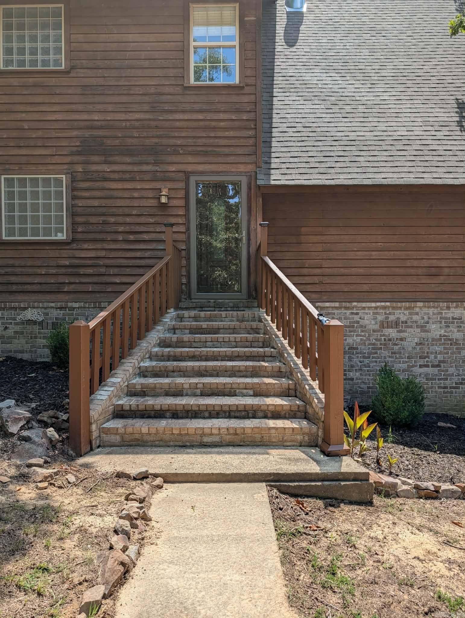 345 N Valley  Searcy, AR