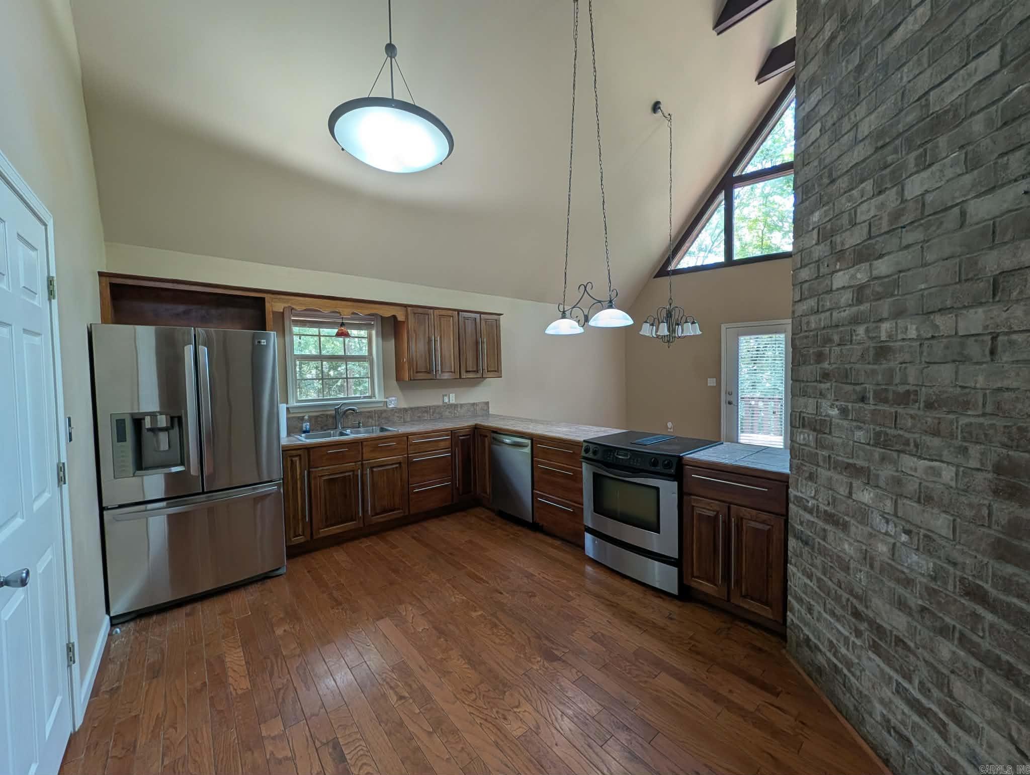 345 N Valley  Searcy, AR