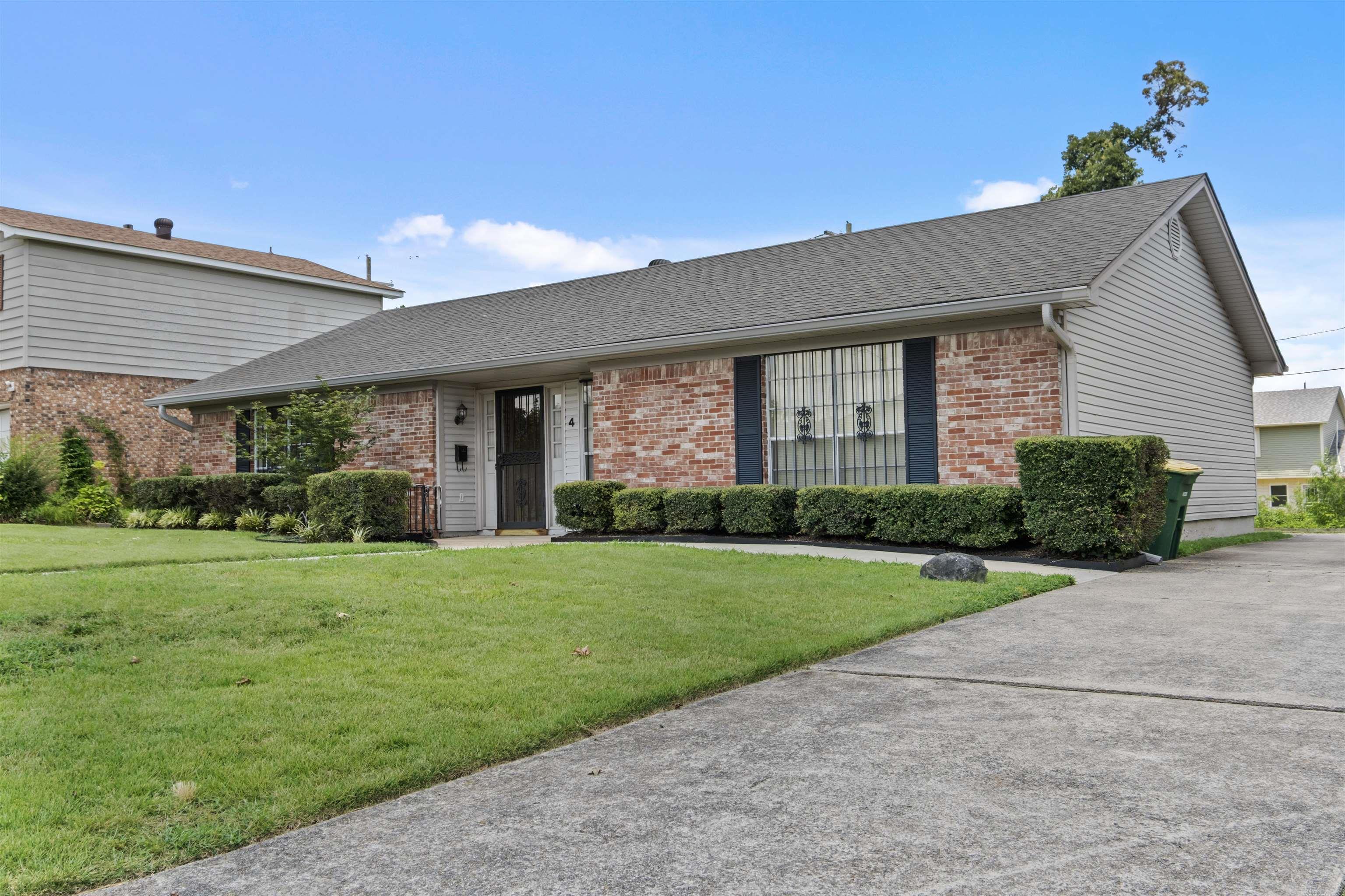 4 Pleasant Ct  Little Rock, AR