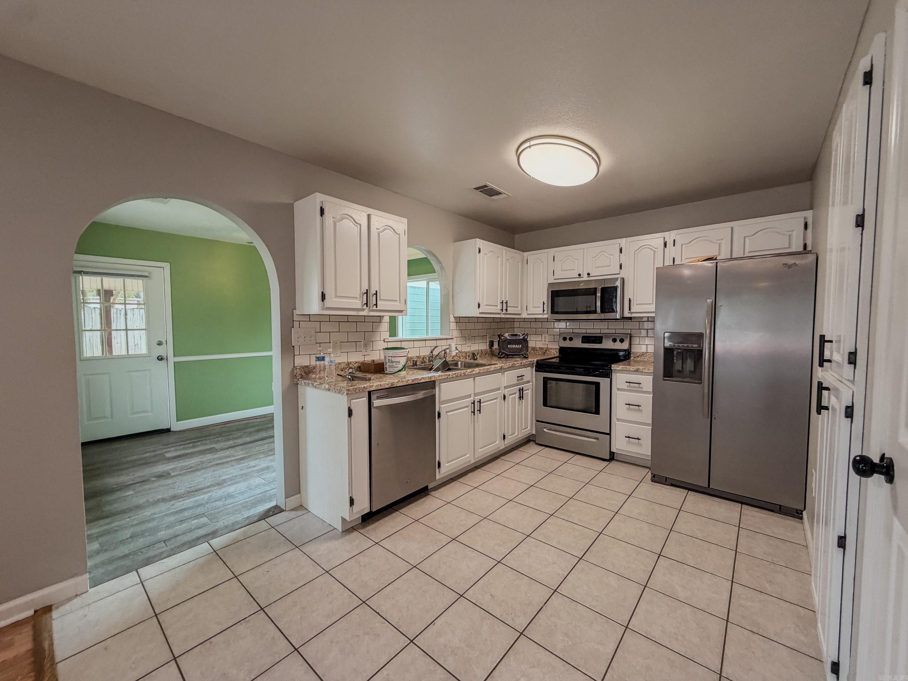 2901 N 5th  Paragould, AR