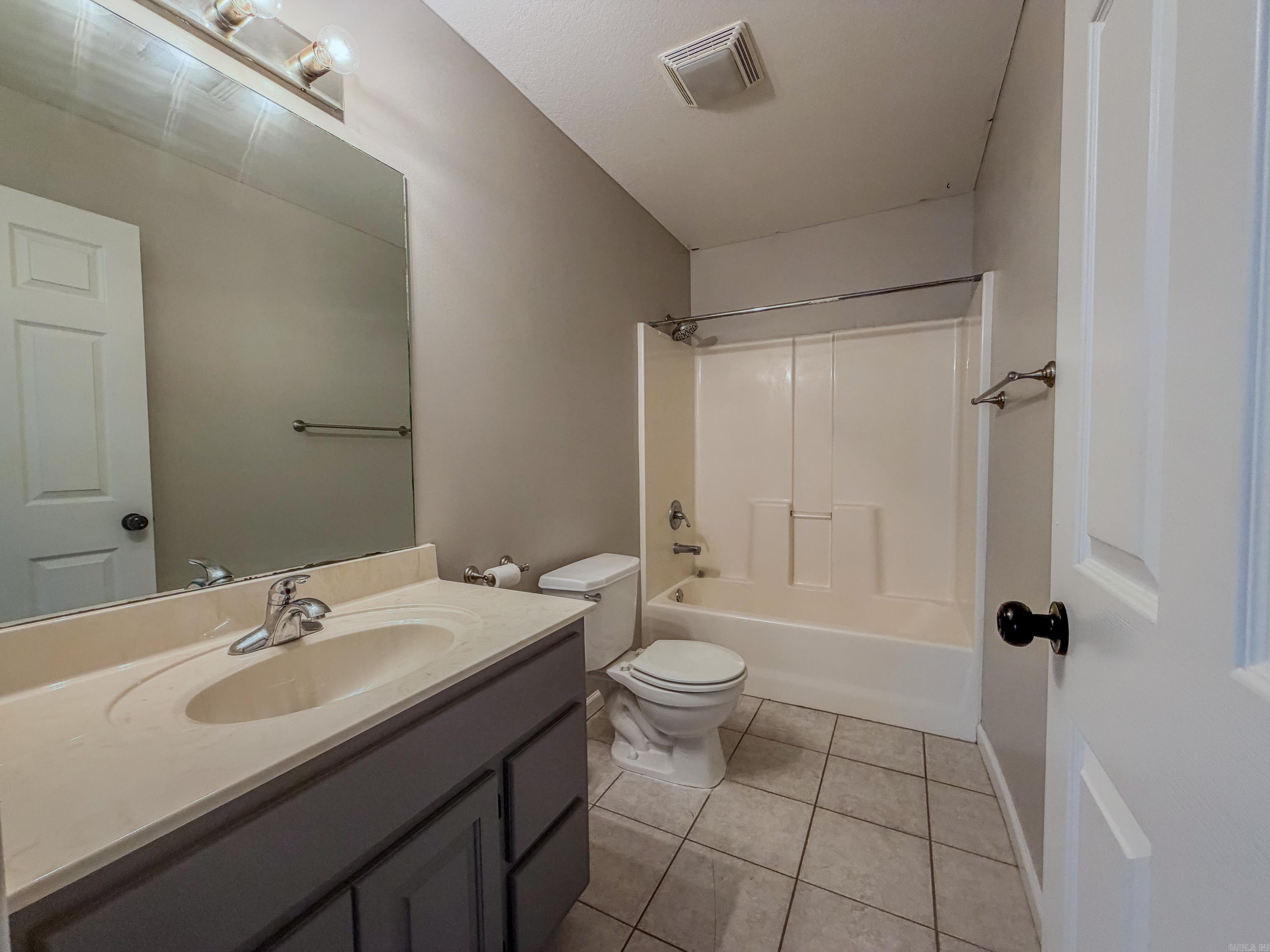 2901 N 5th  Paragould, AR