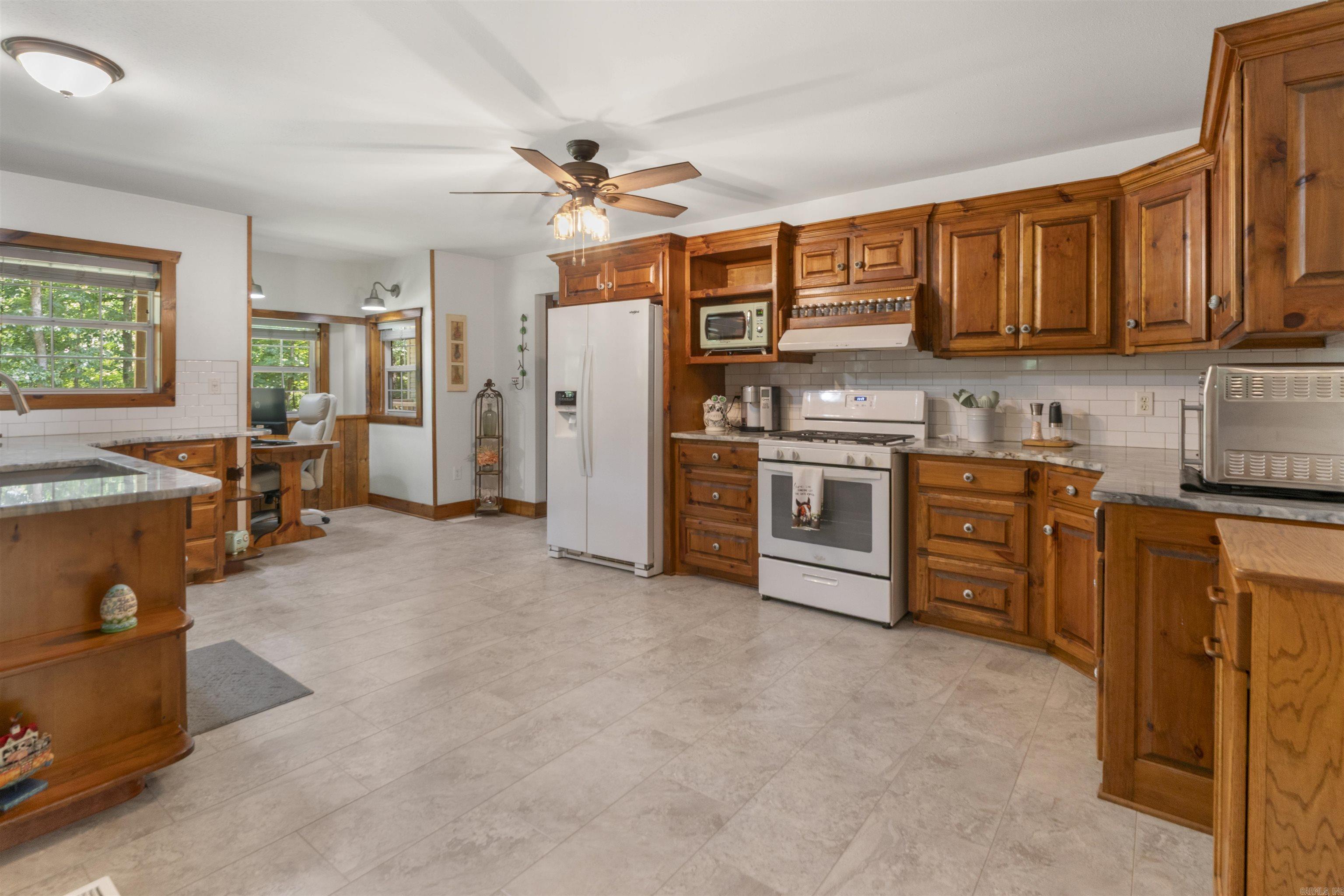 207 Holland  Hot Springs, AR