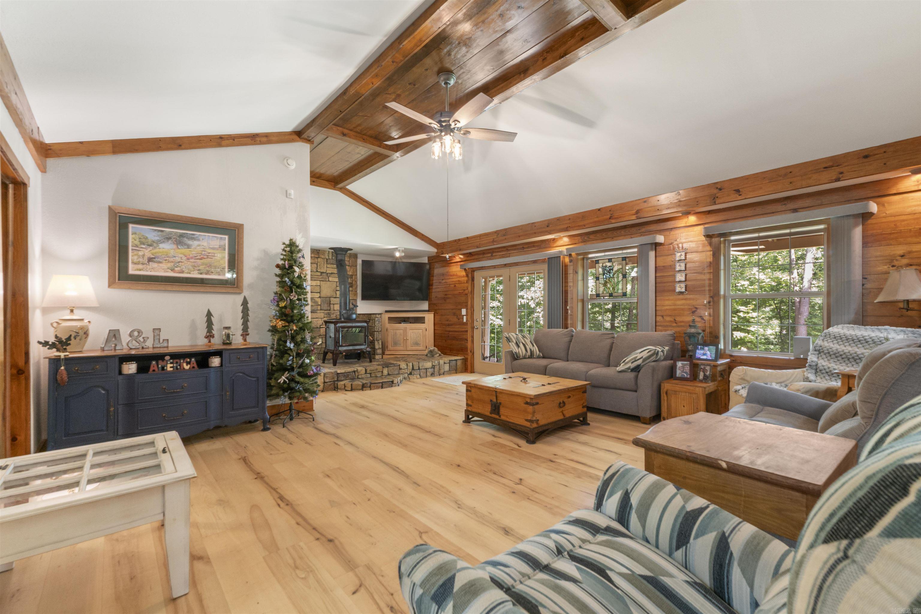 207 Holland  Hot Springs, AR