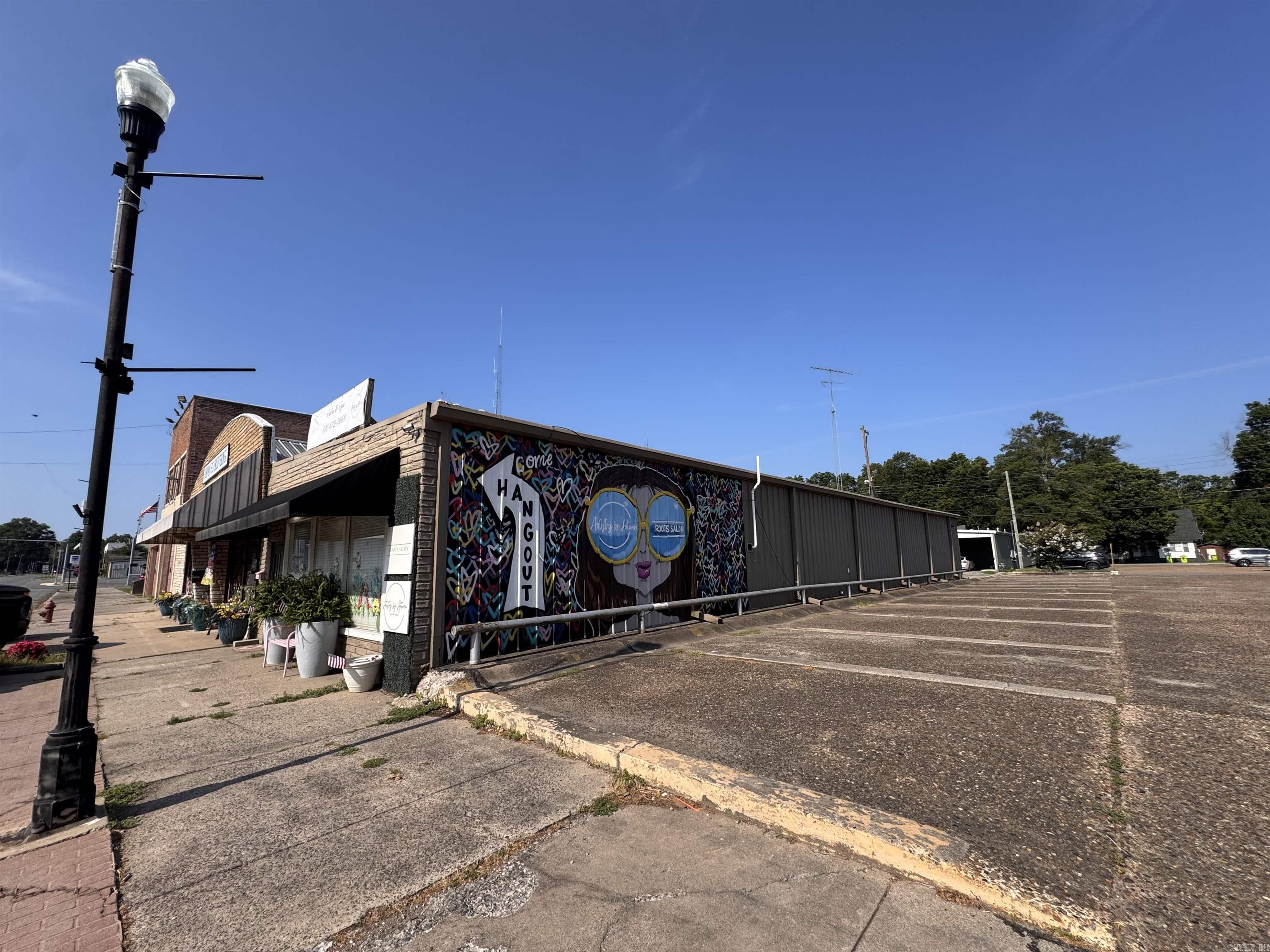 504 A S Main  Stuttgart, AR