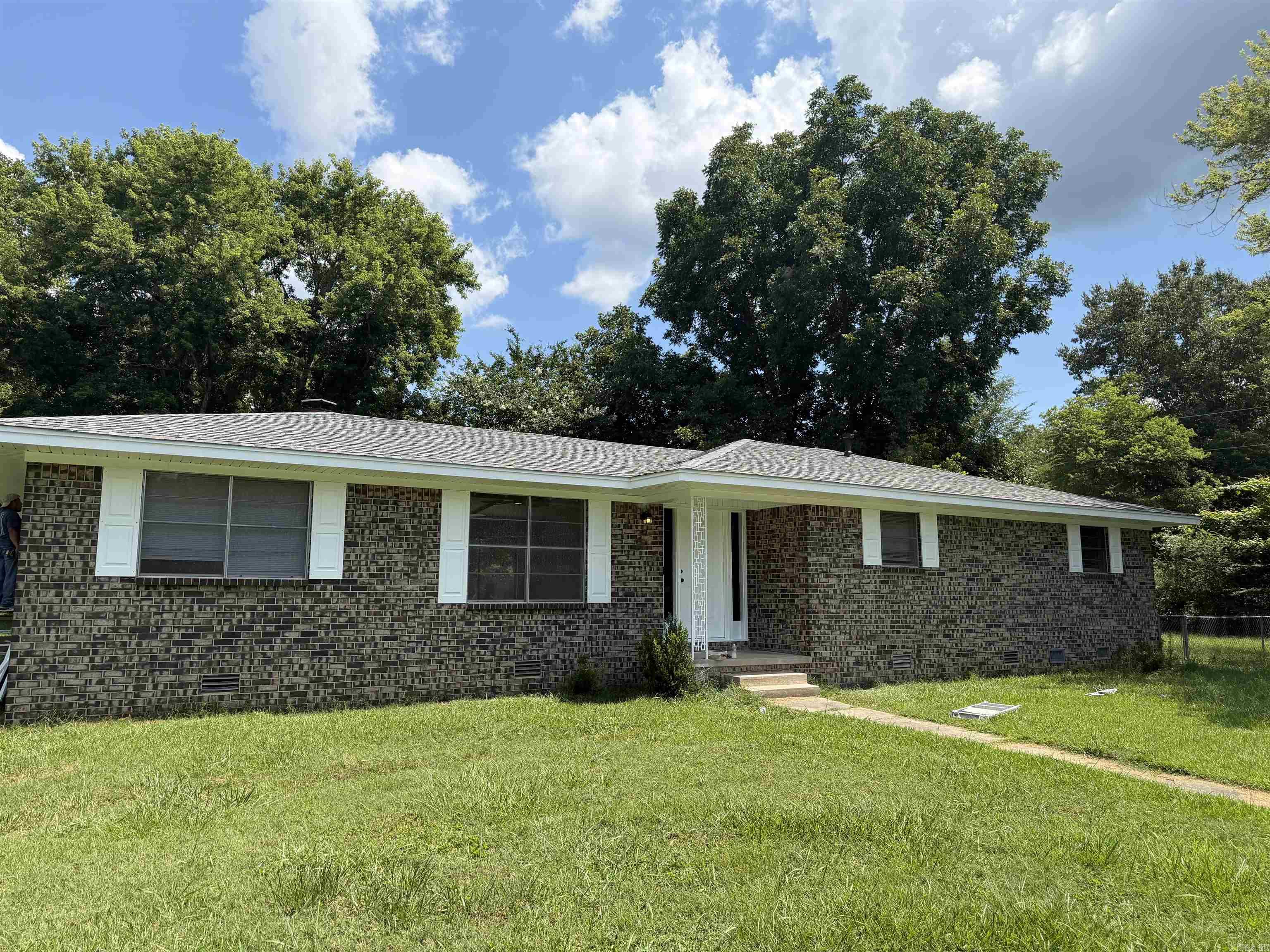 20 Forest Oaks  Sherwood, AR