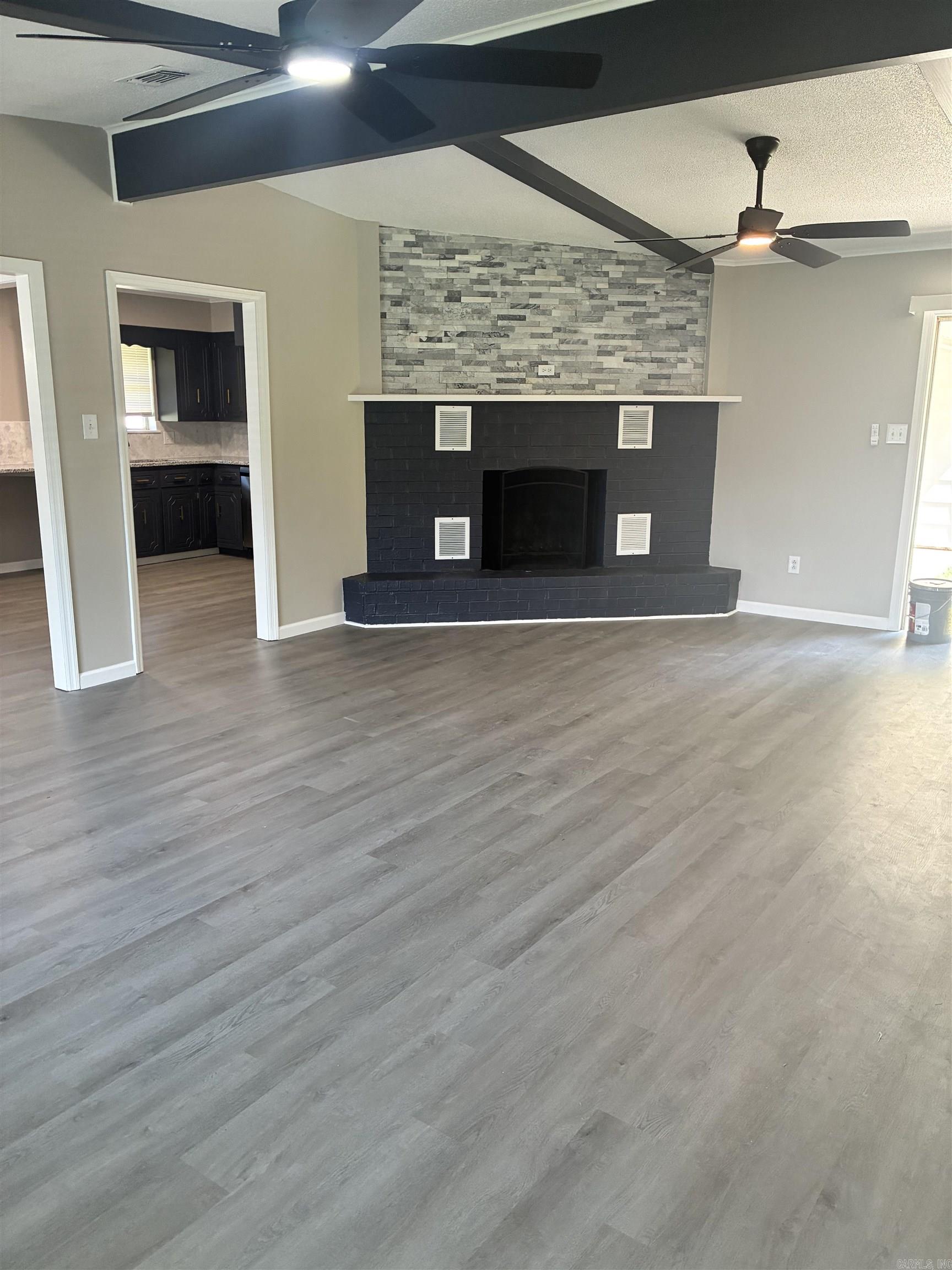 20 Forest Oaks  Sherwood, AR
