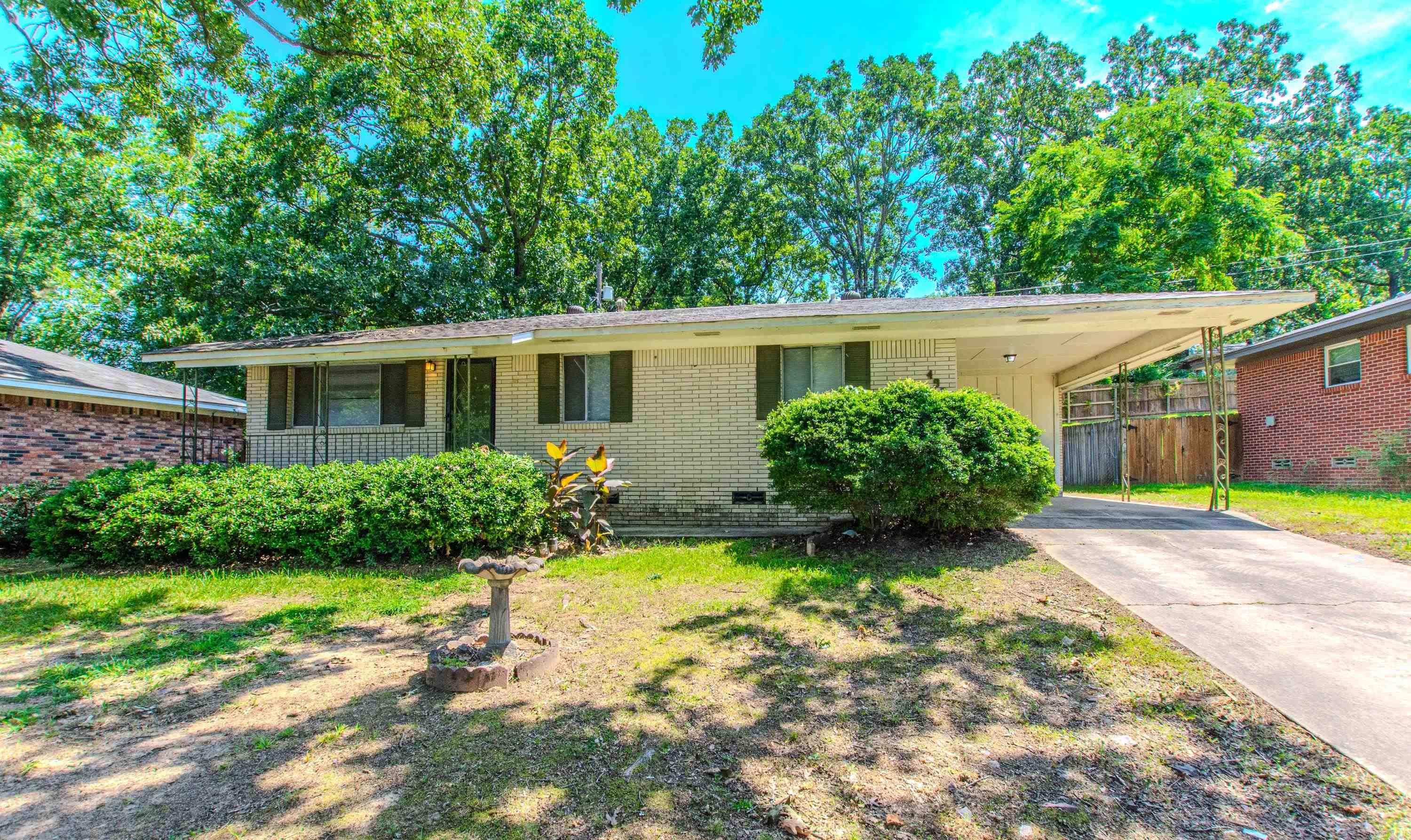 4930 Oaklawn Dr.  North Little Rock, AR