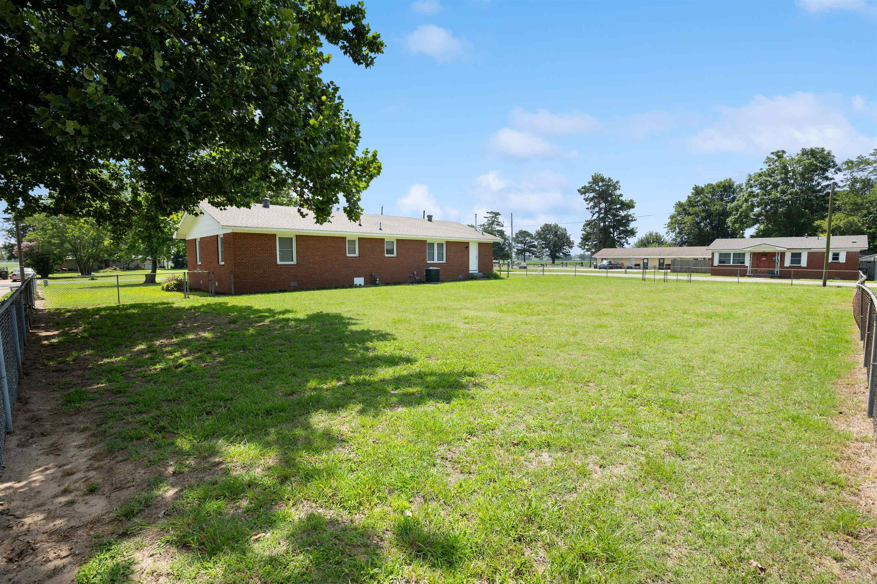 607 Lake  Lake City, AR