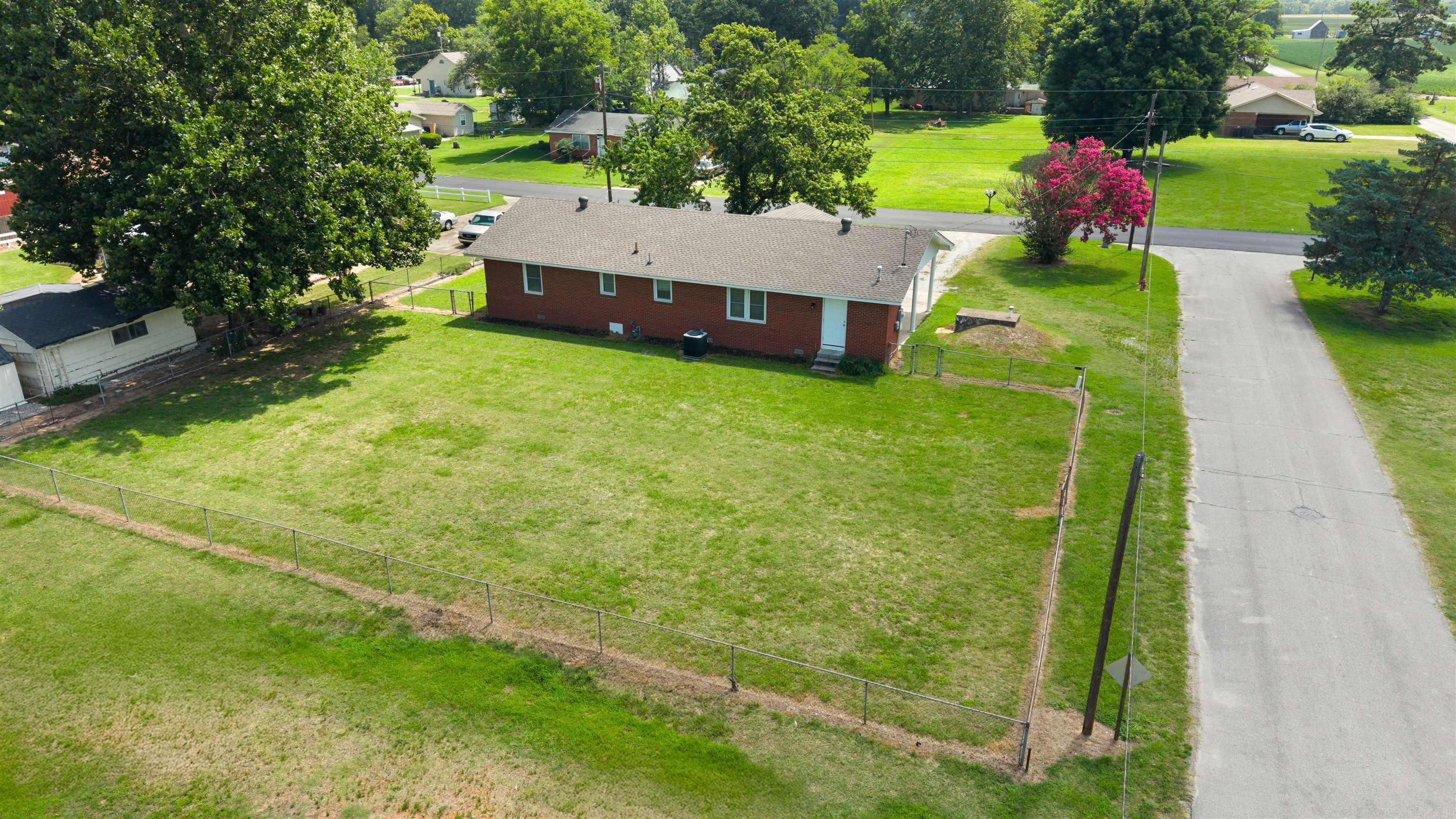 607 Lake  Lake City, AR