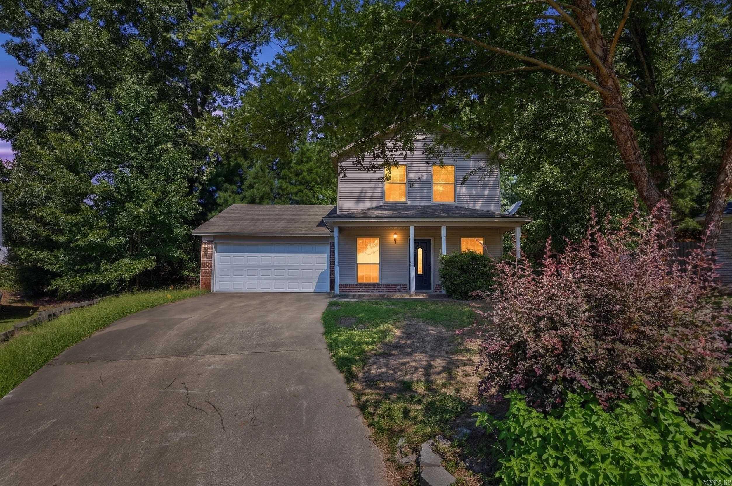 1126 Oakview Cove  Benton, AR