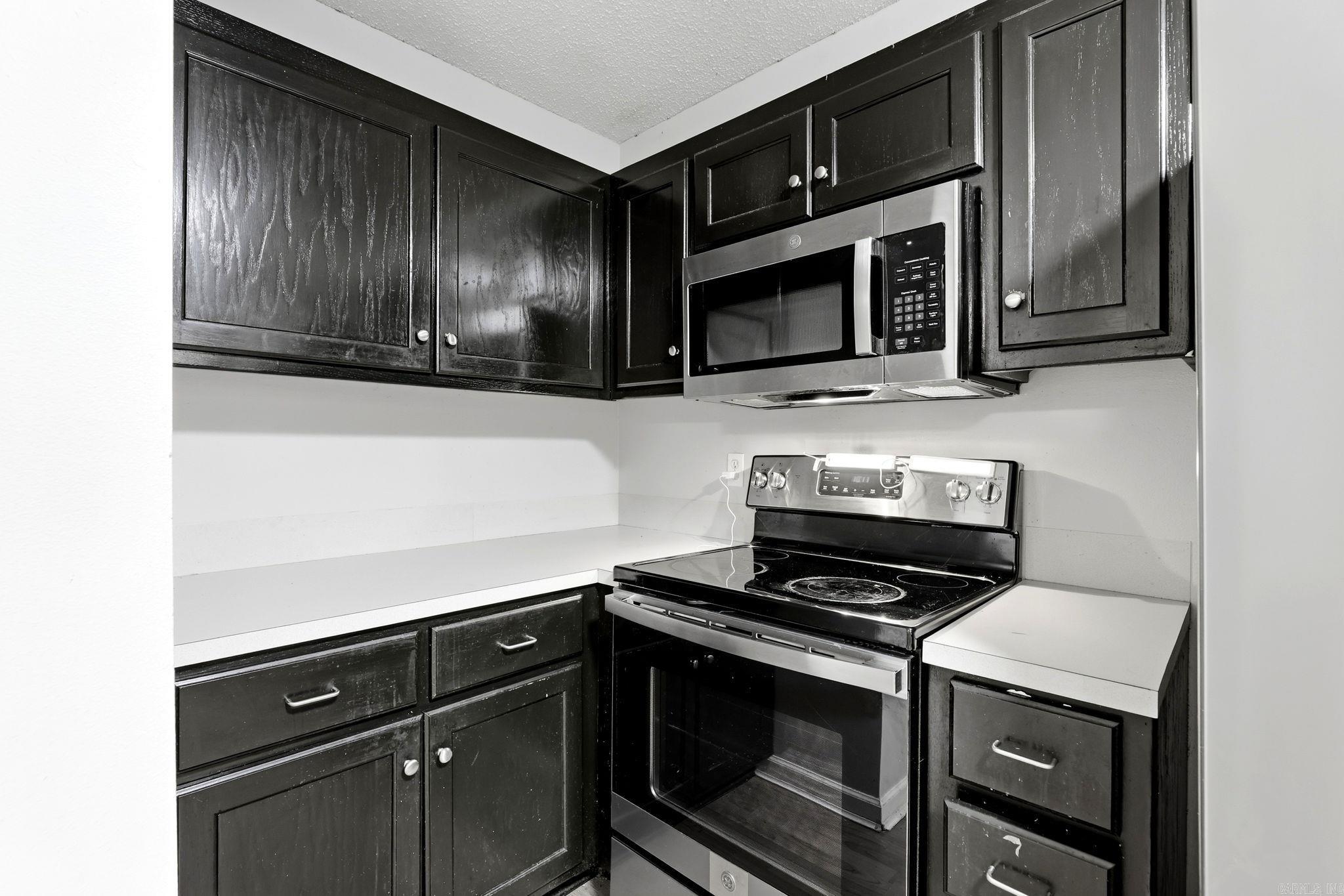 1126 Oakview Cove  Benton, AR