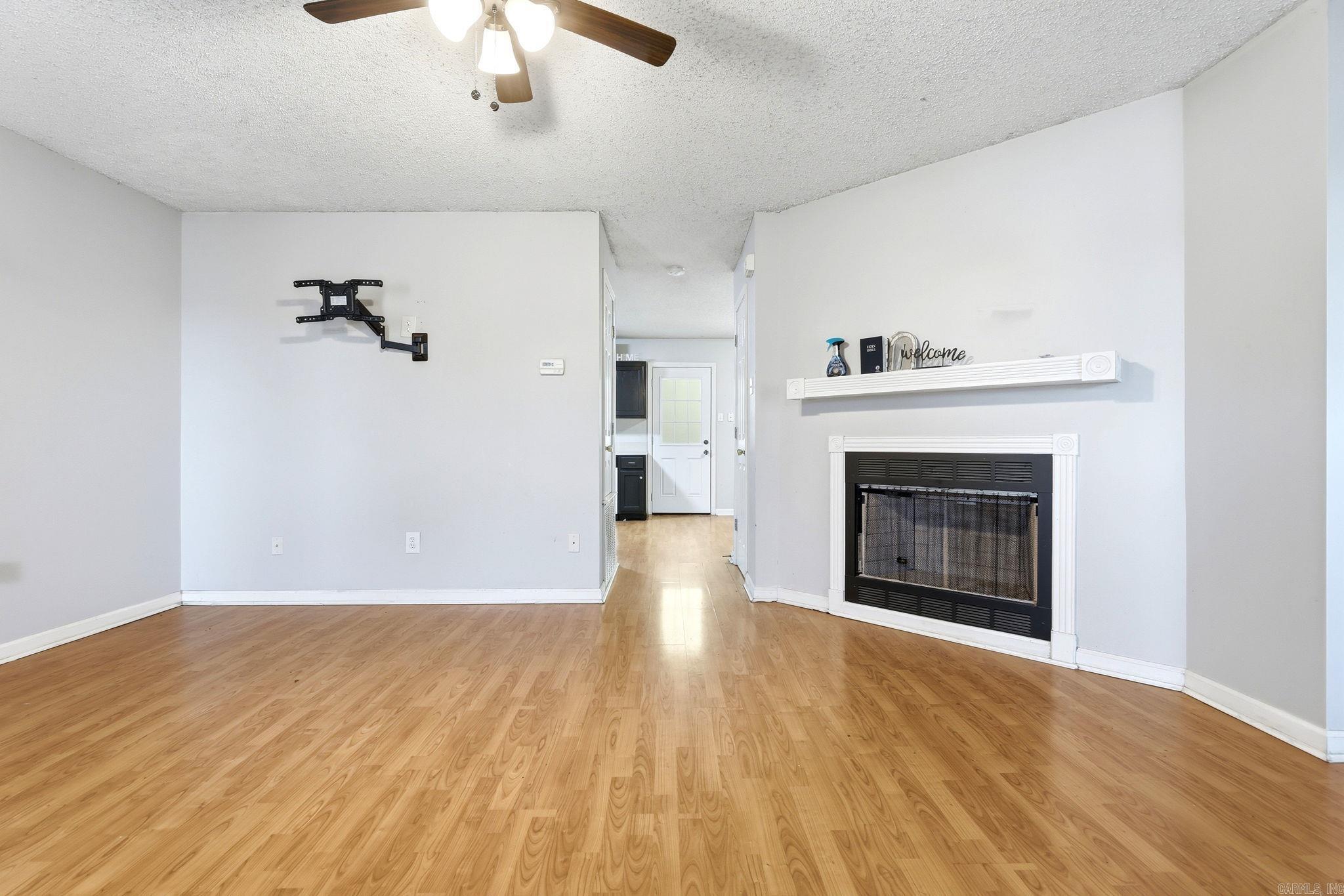 1126 Oakview Cove  Benton, AR