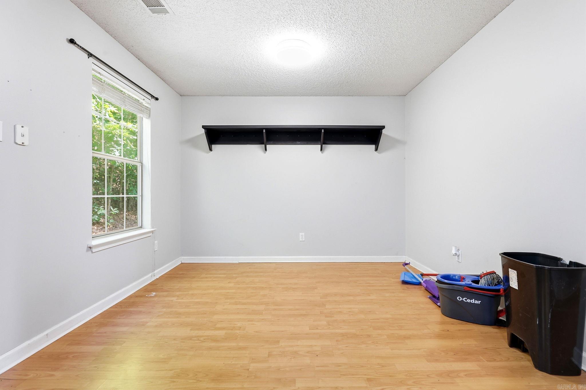 1126 Oakview Cove  Benton, AR