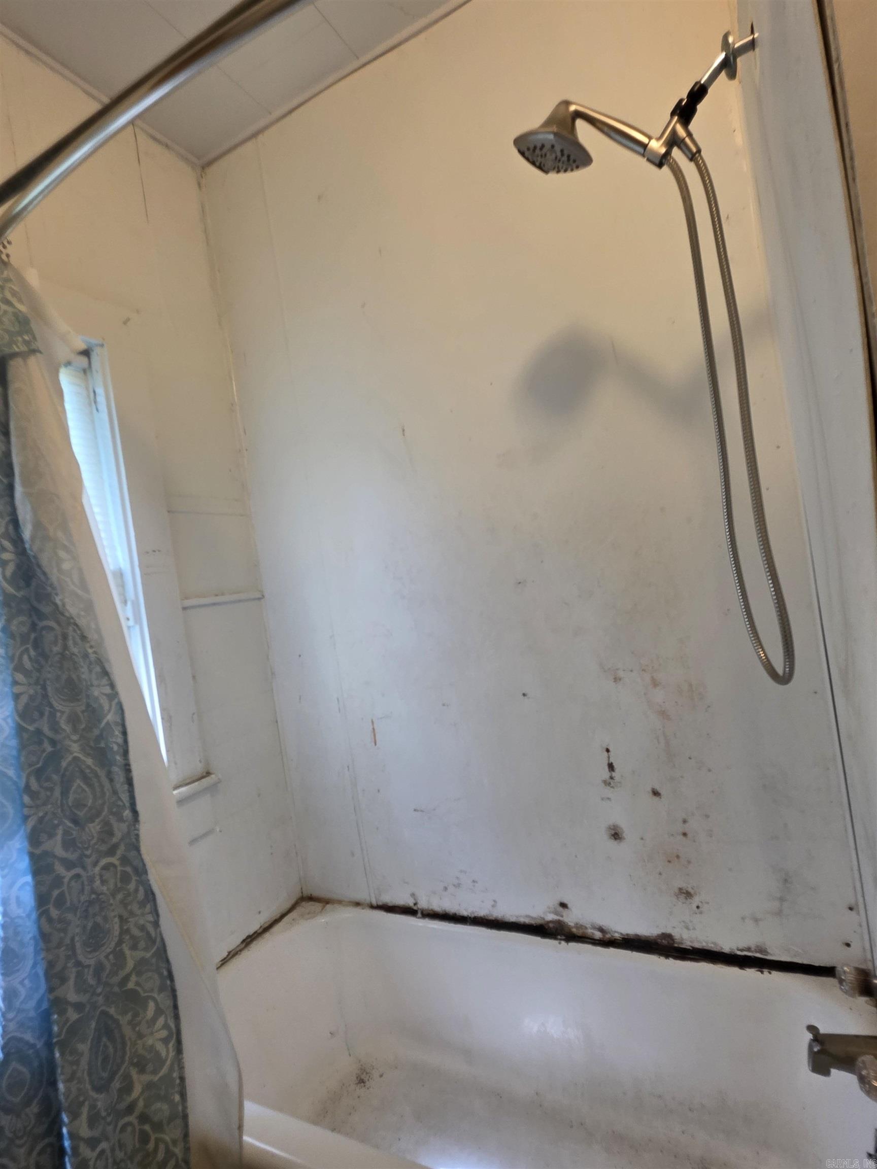 1604 Reeves  Mena, AR