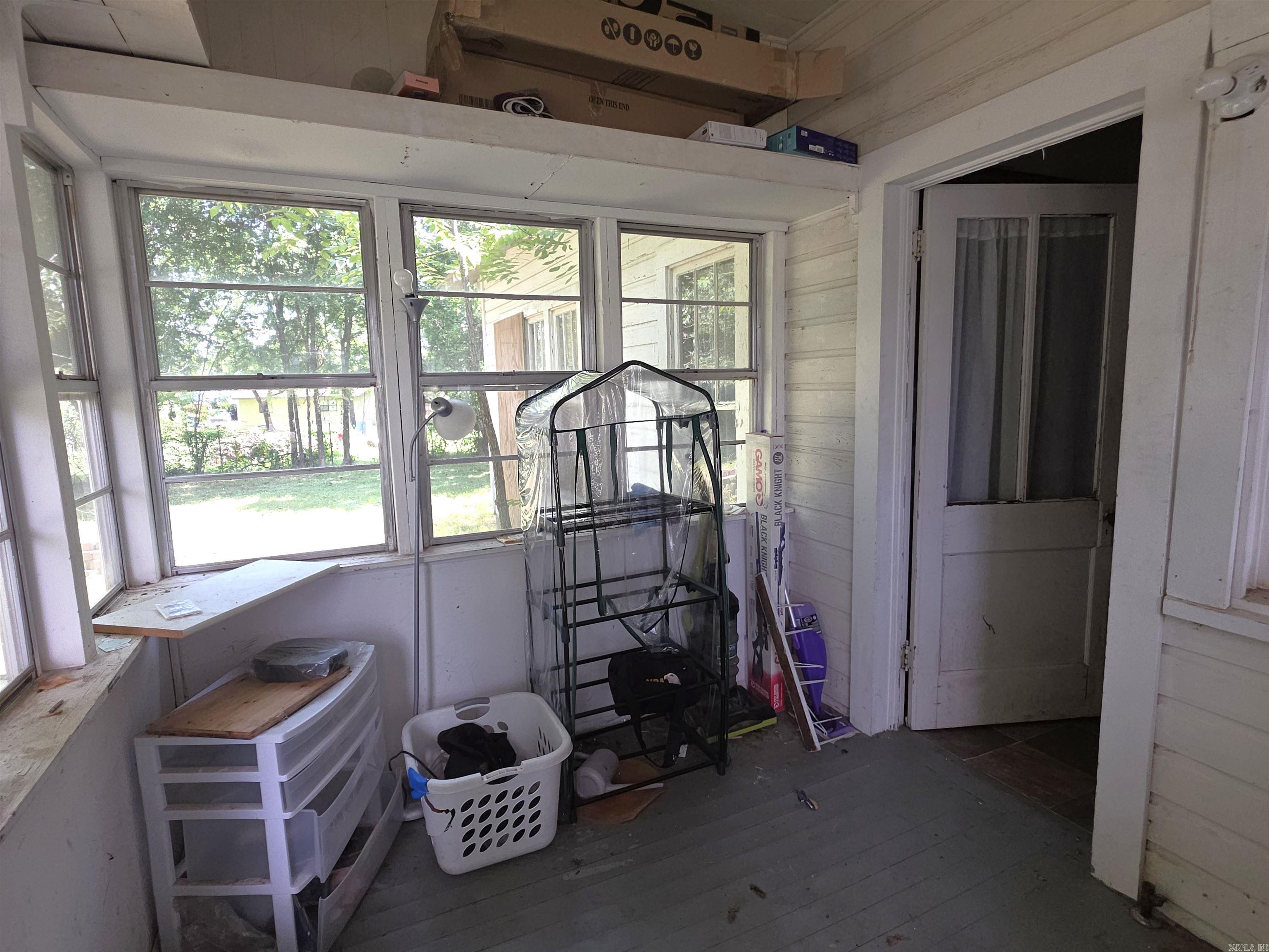 1604 Reeves  Mena, AR