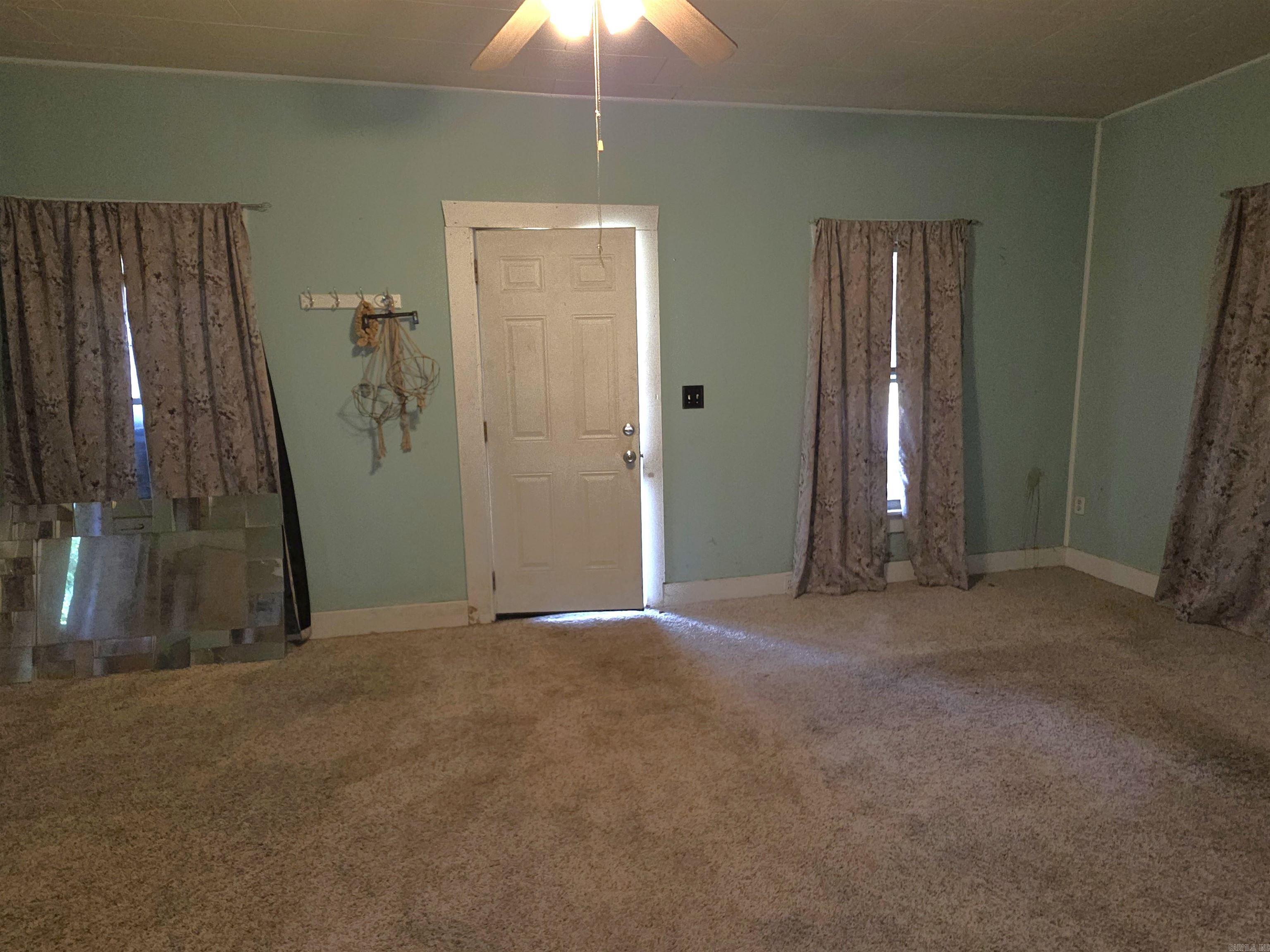 1604 Reeves  Mena, AR
