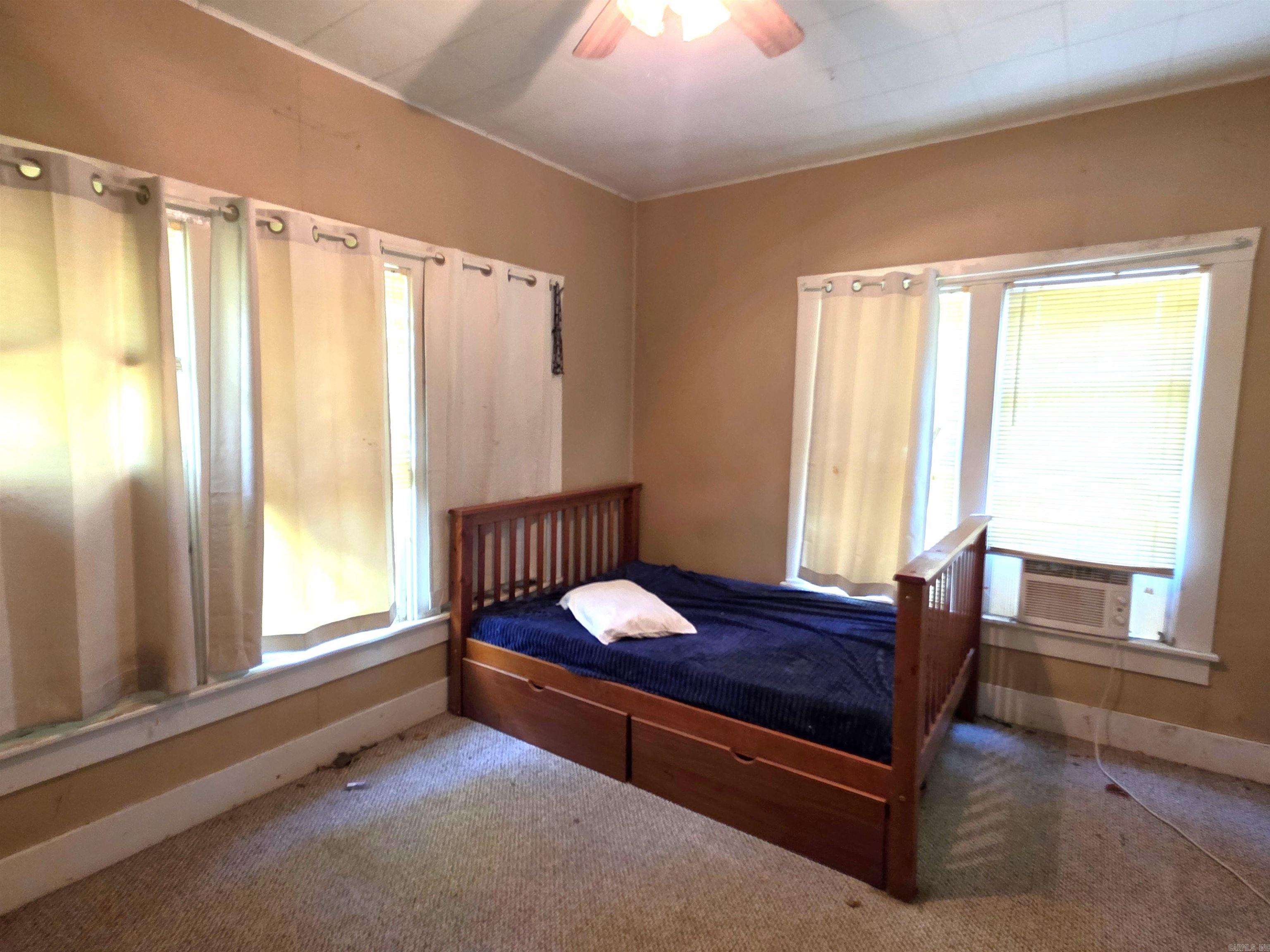 1604 Reeves  Mena, AR