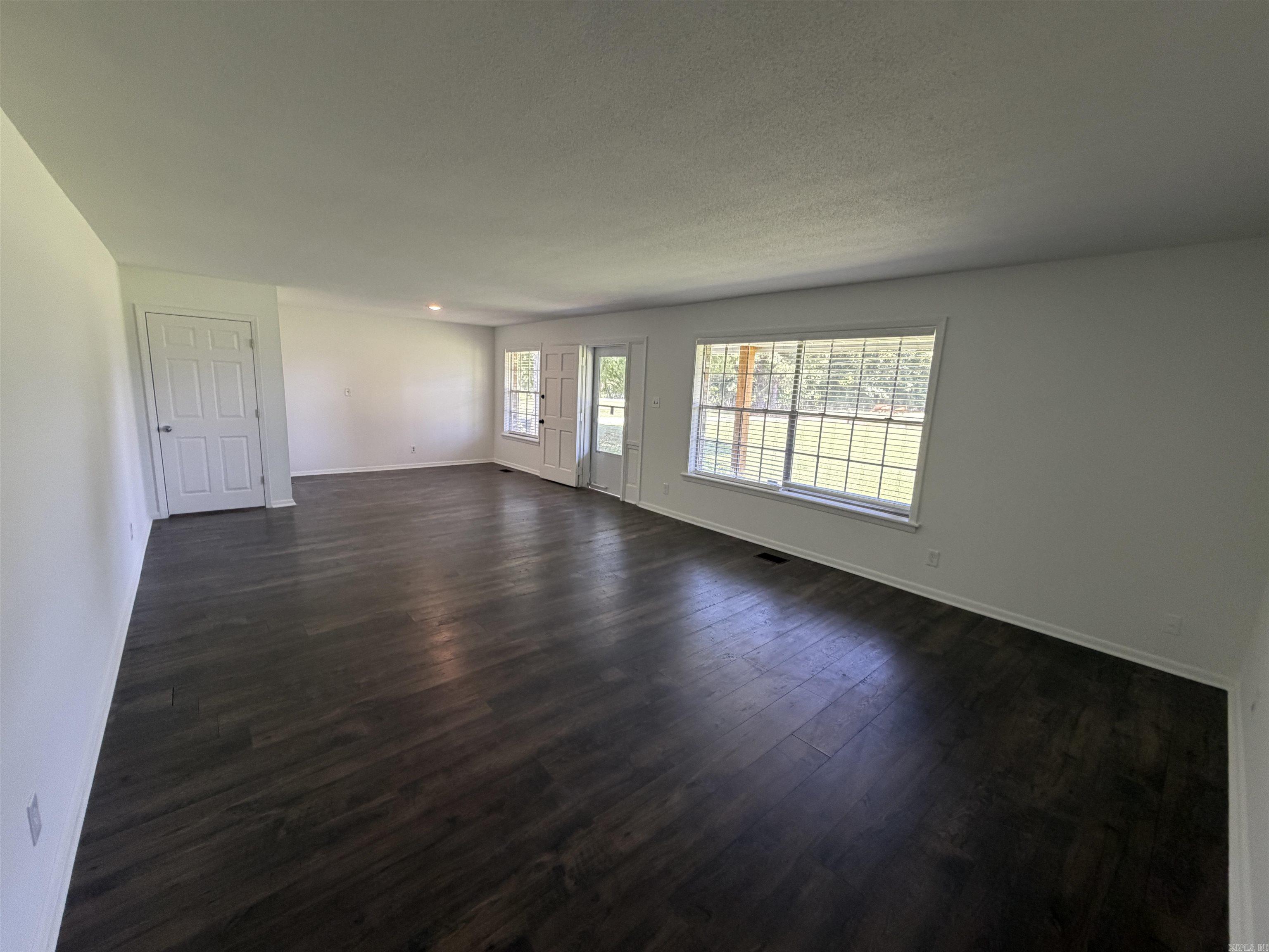 14738 Faulkner Lake  North Little Rock, AR