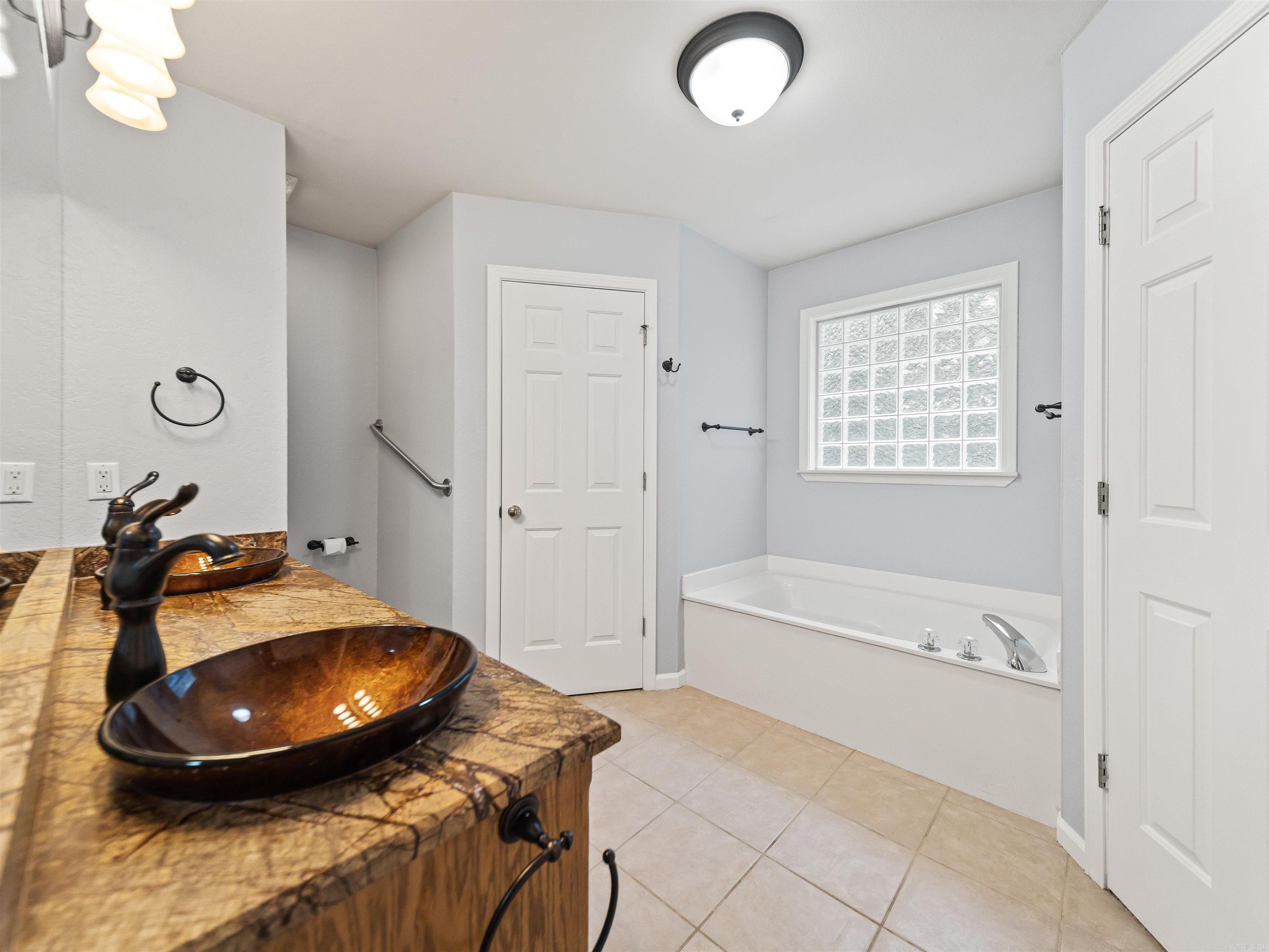 6 Orcera  Hot Springs Village, AR