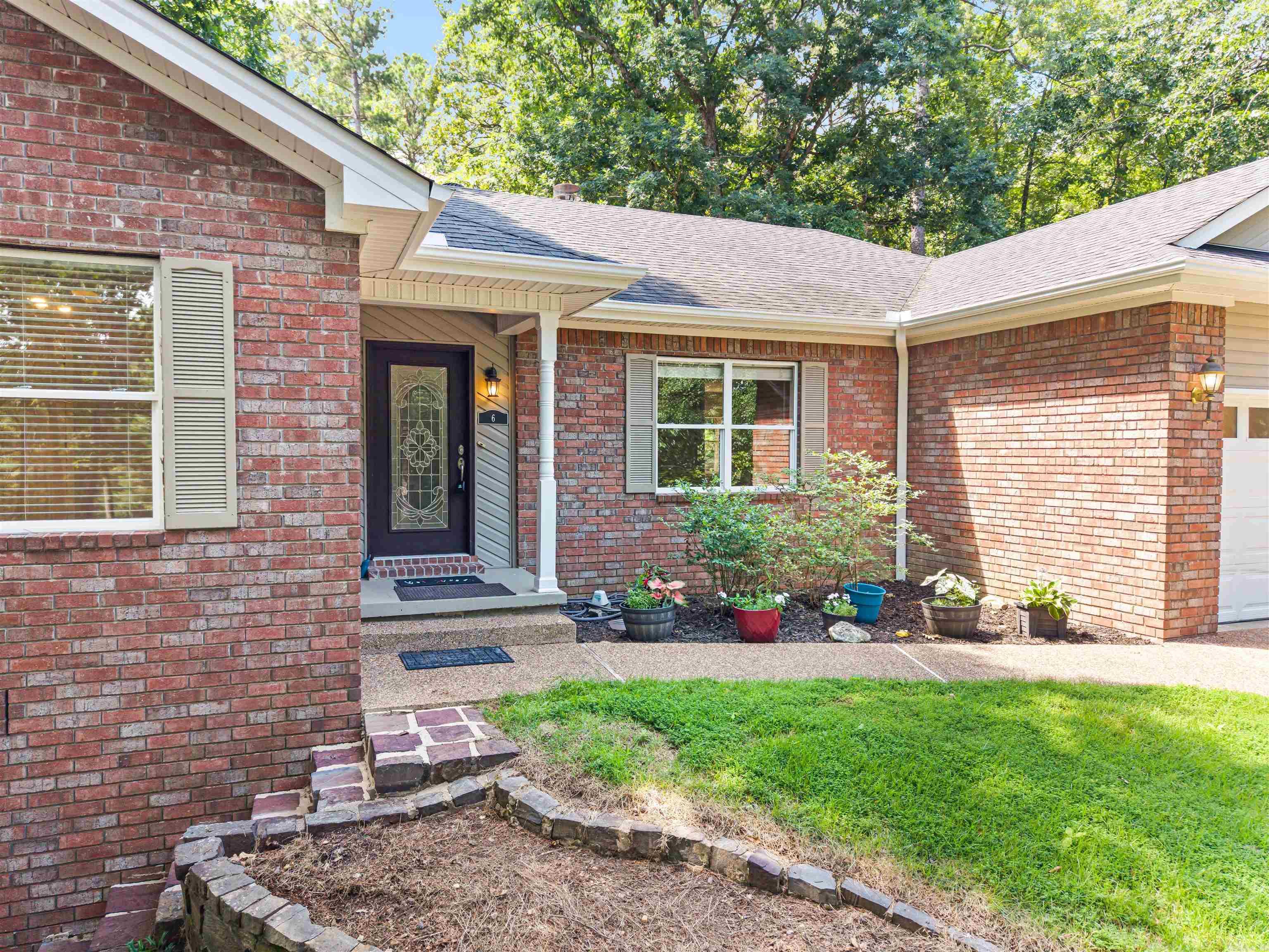 6 Orcera  Hot Springs Village, AR